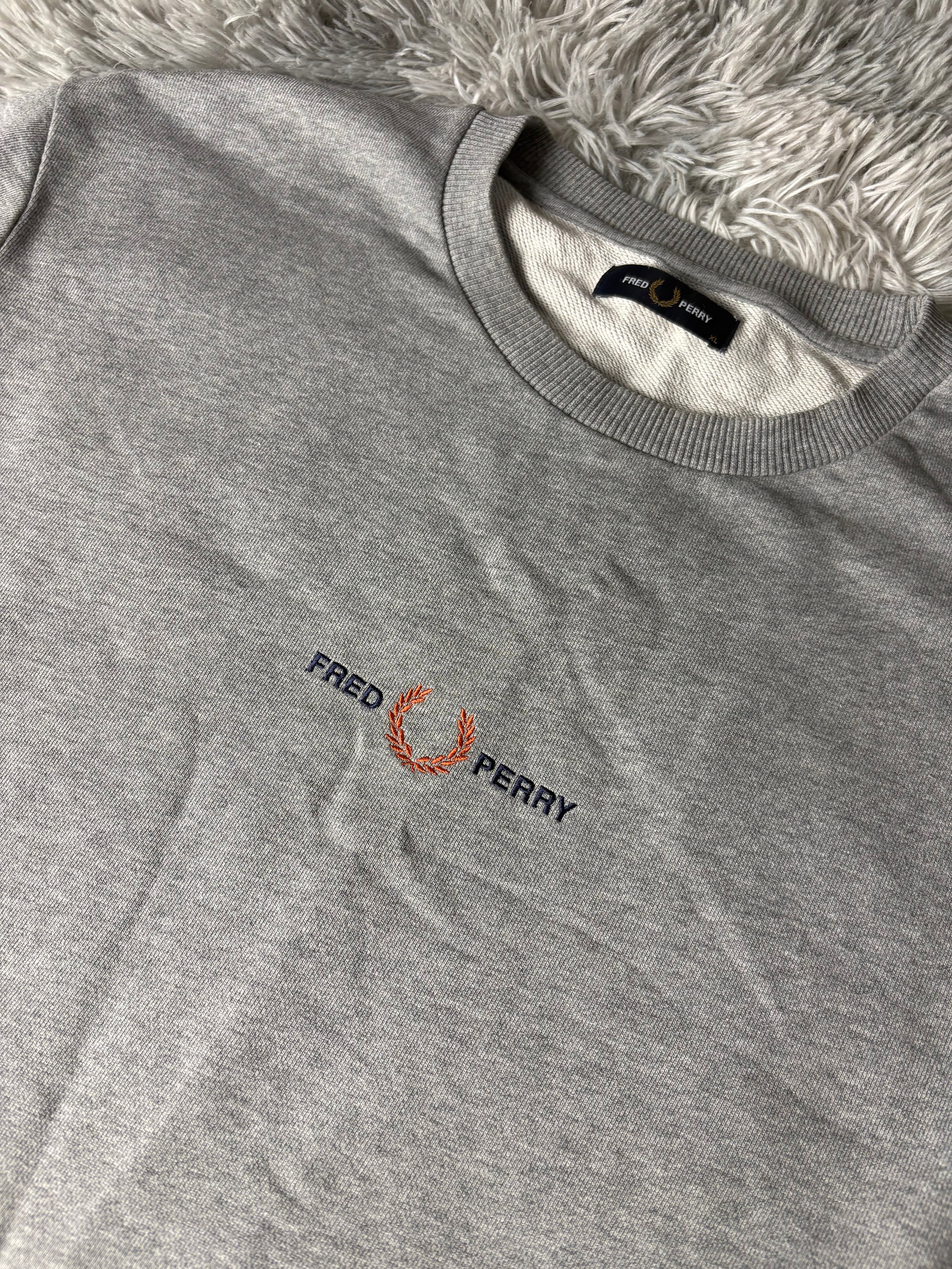 Fred Perry Pullover(XL)