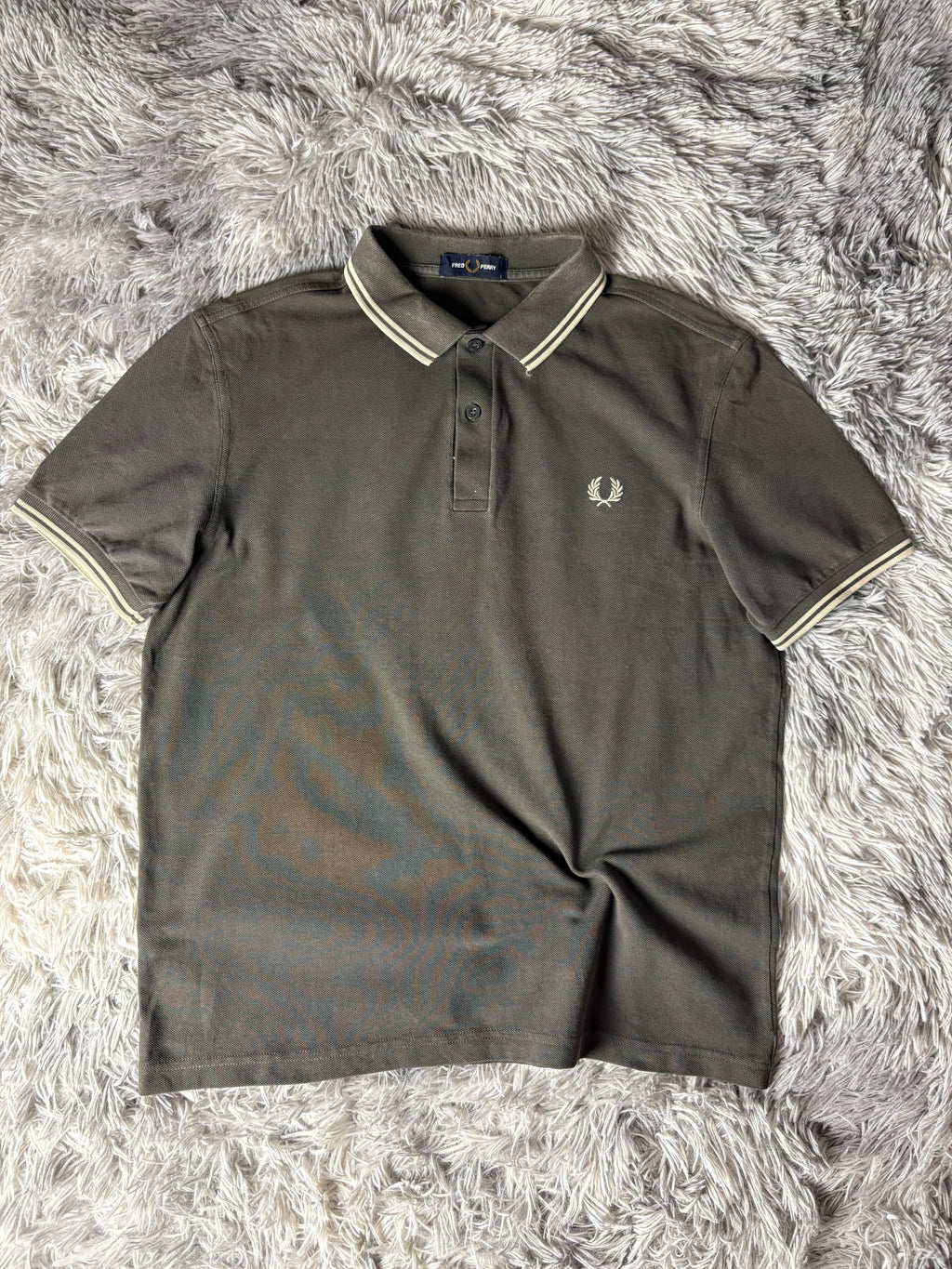 Fred Perry Tshirt(L)