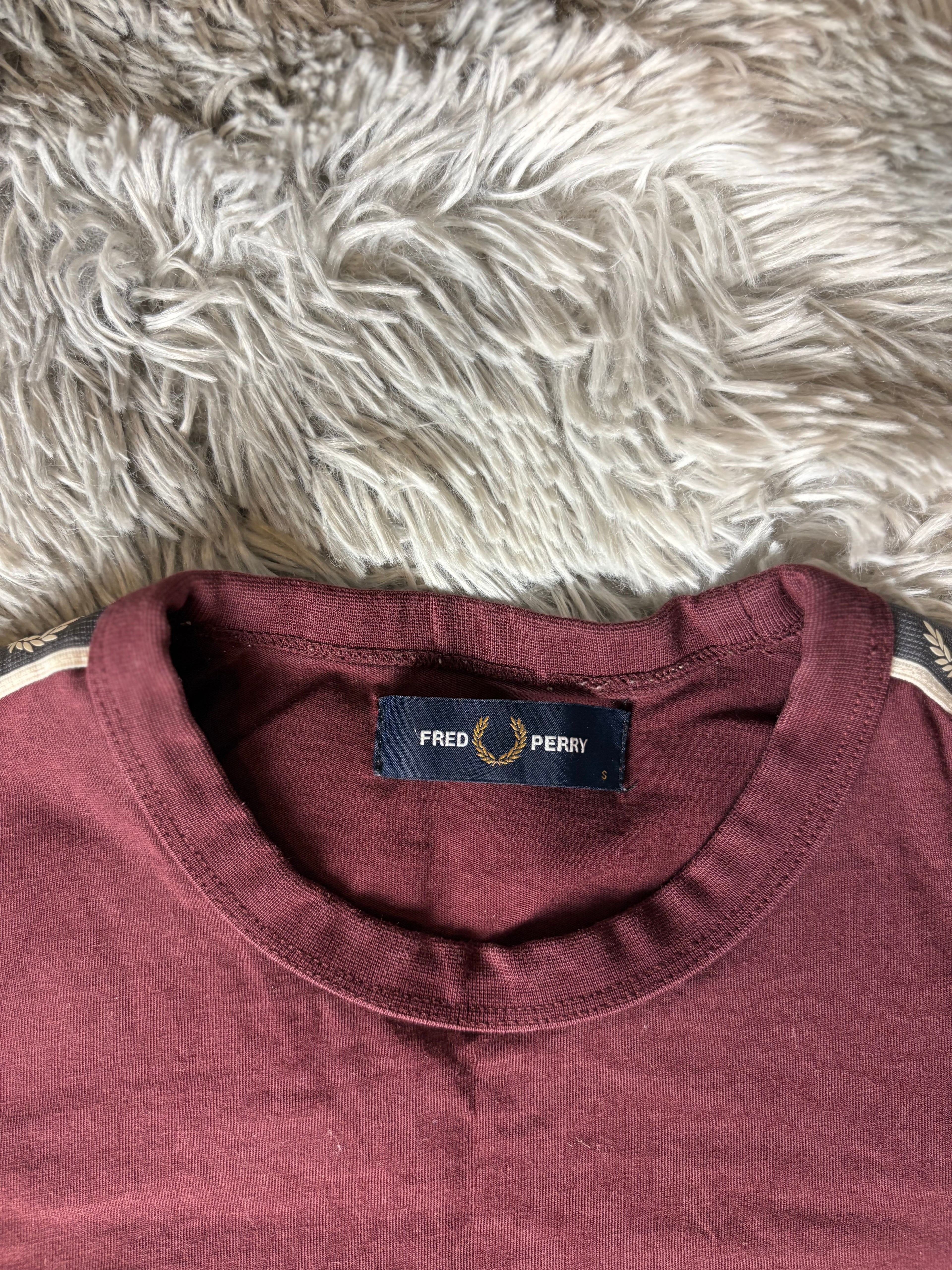 Fred Perry Tshirt(S)