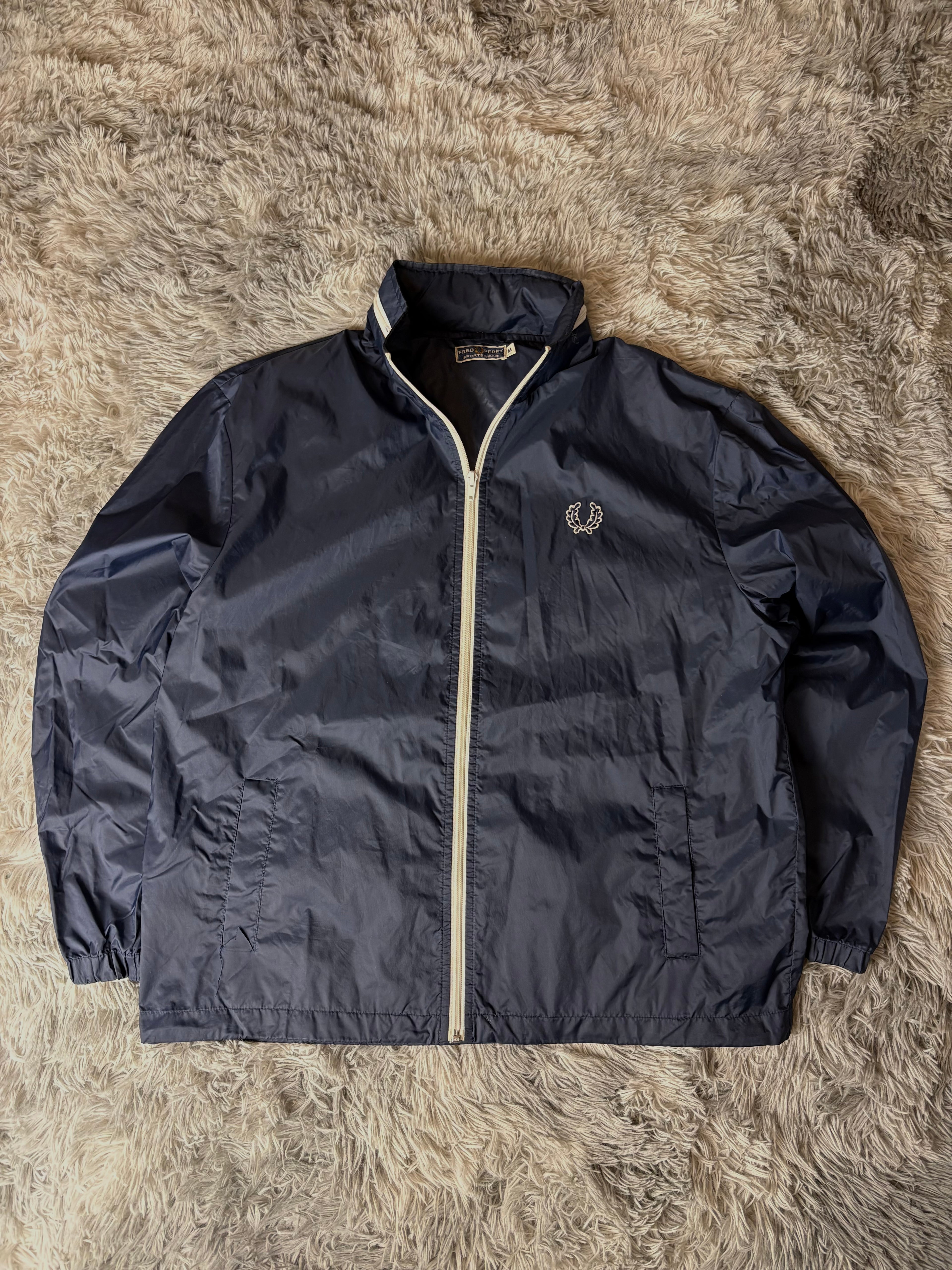 Fred Perry Regenjacke (M)