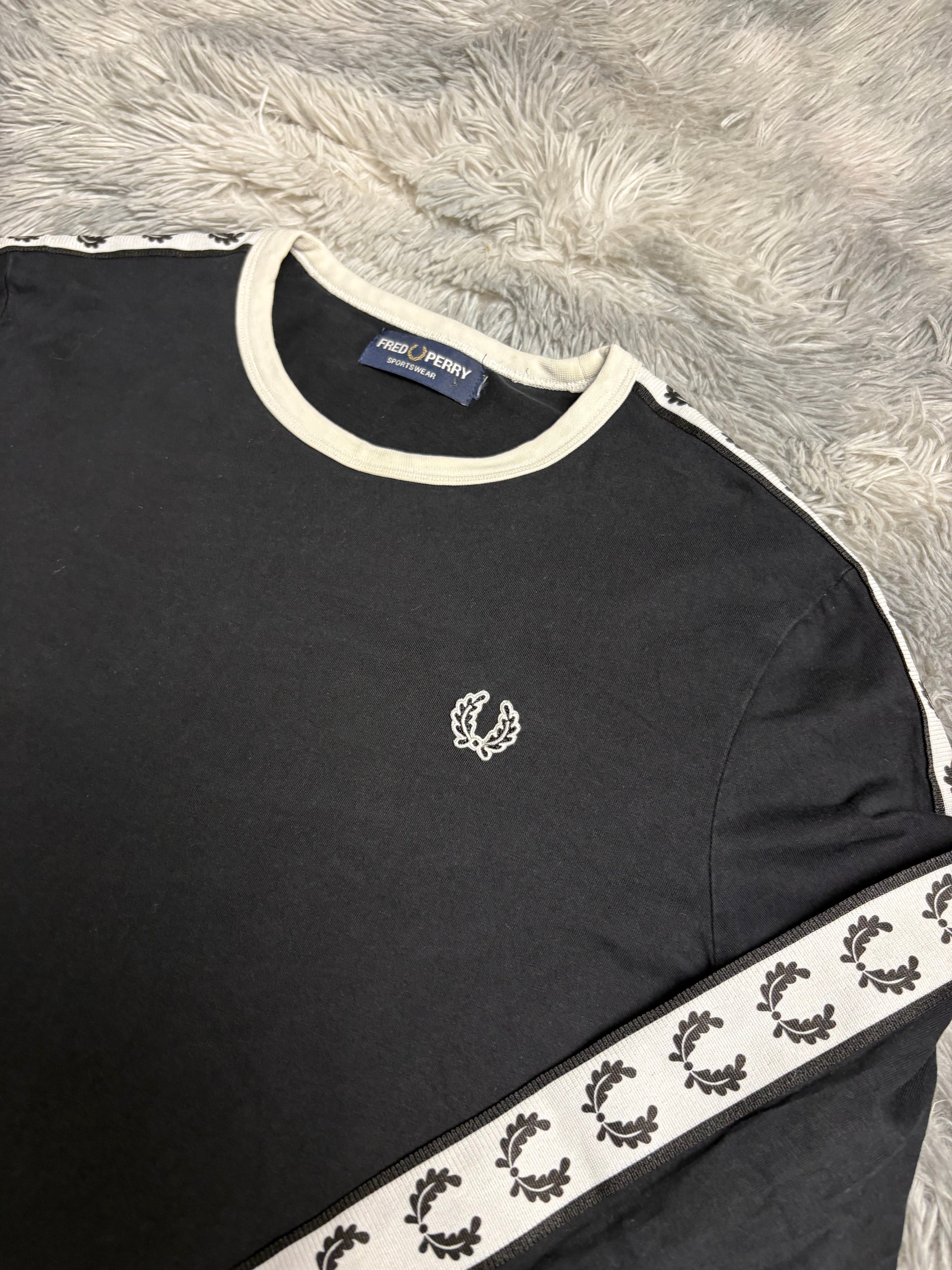 Fred Perry Longssleeve(XS)