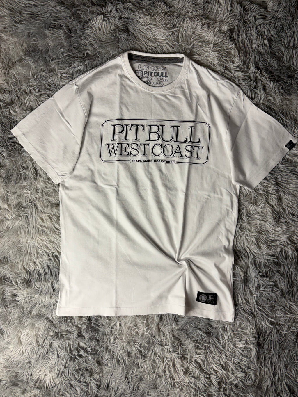 Pitbull West Coast Tshirt(L)
