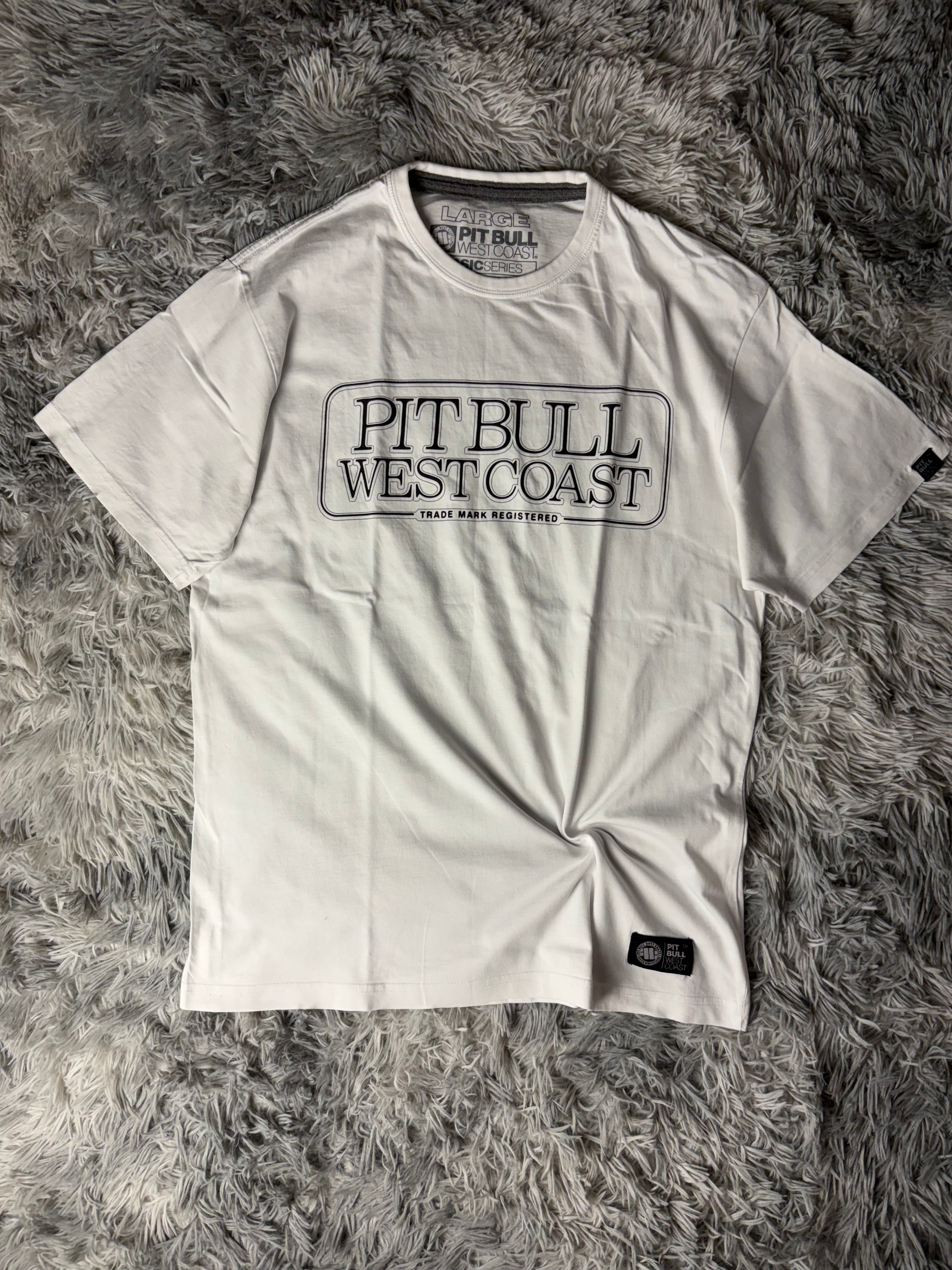 Pitbull West Coast Tshirt(L)