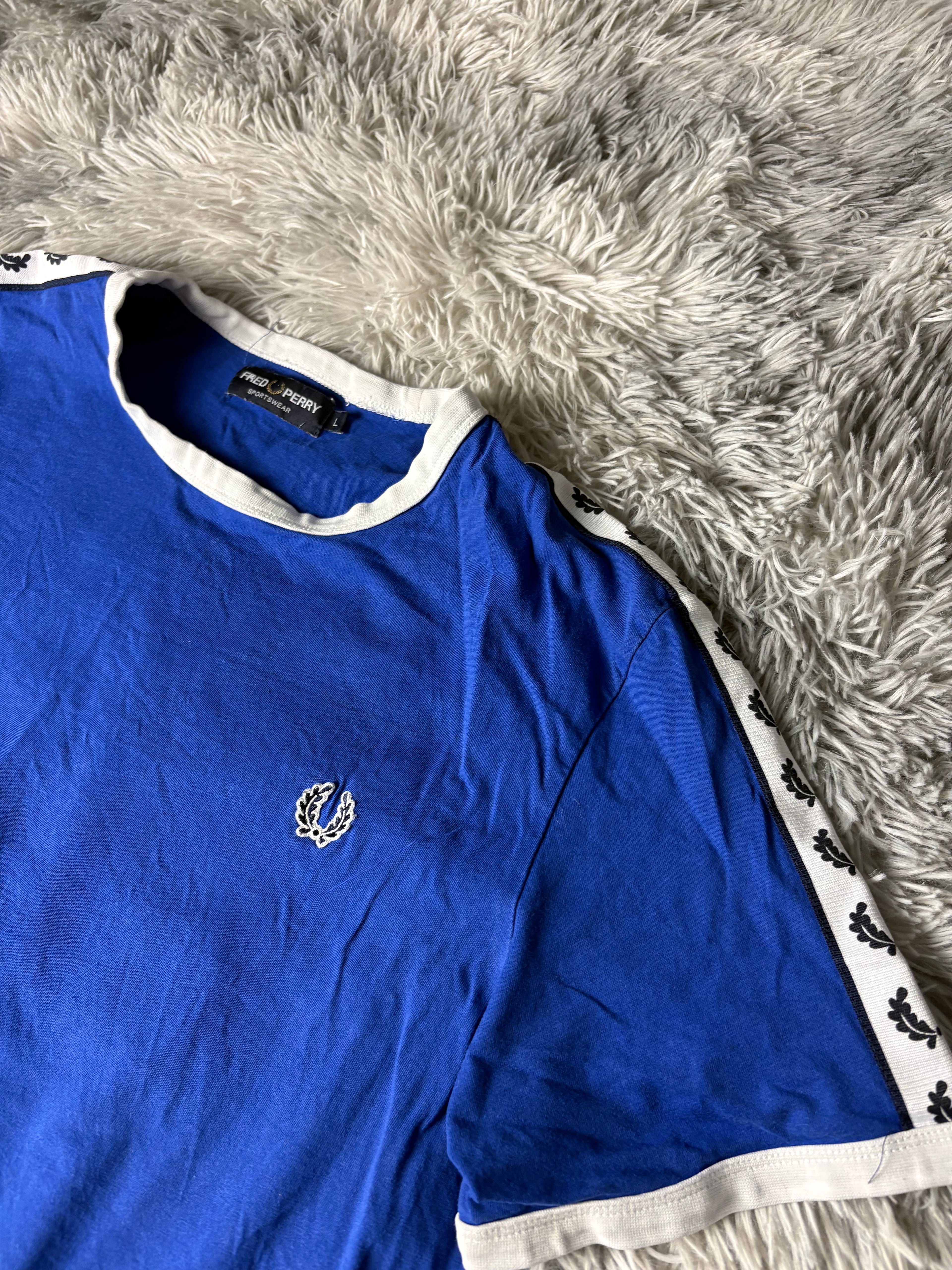 Fred Perry Tshirt(L)
