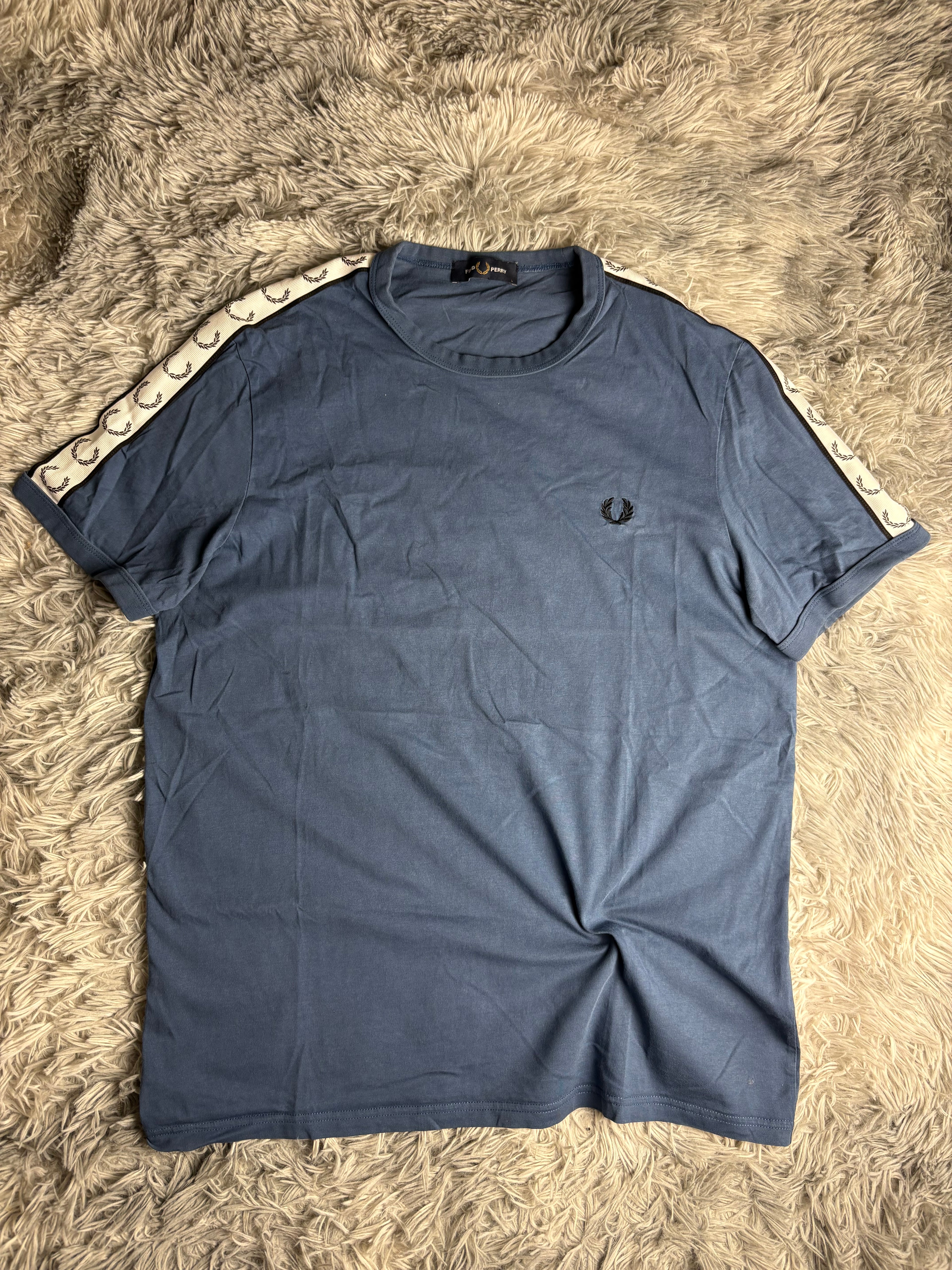 Fred Perry Tshirt(L)