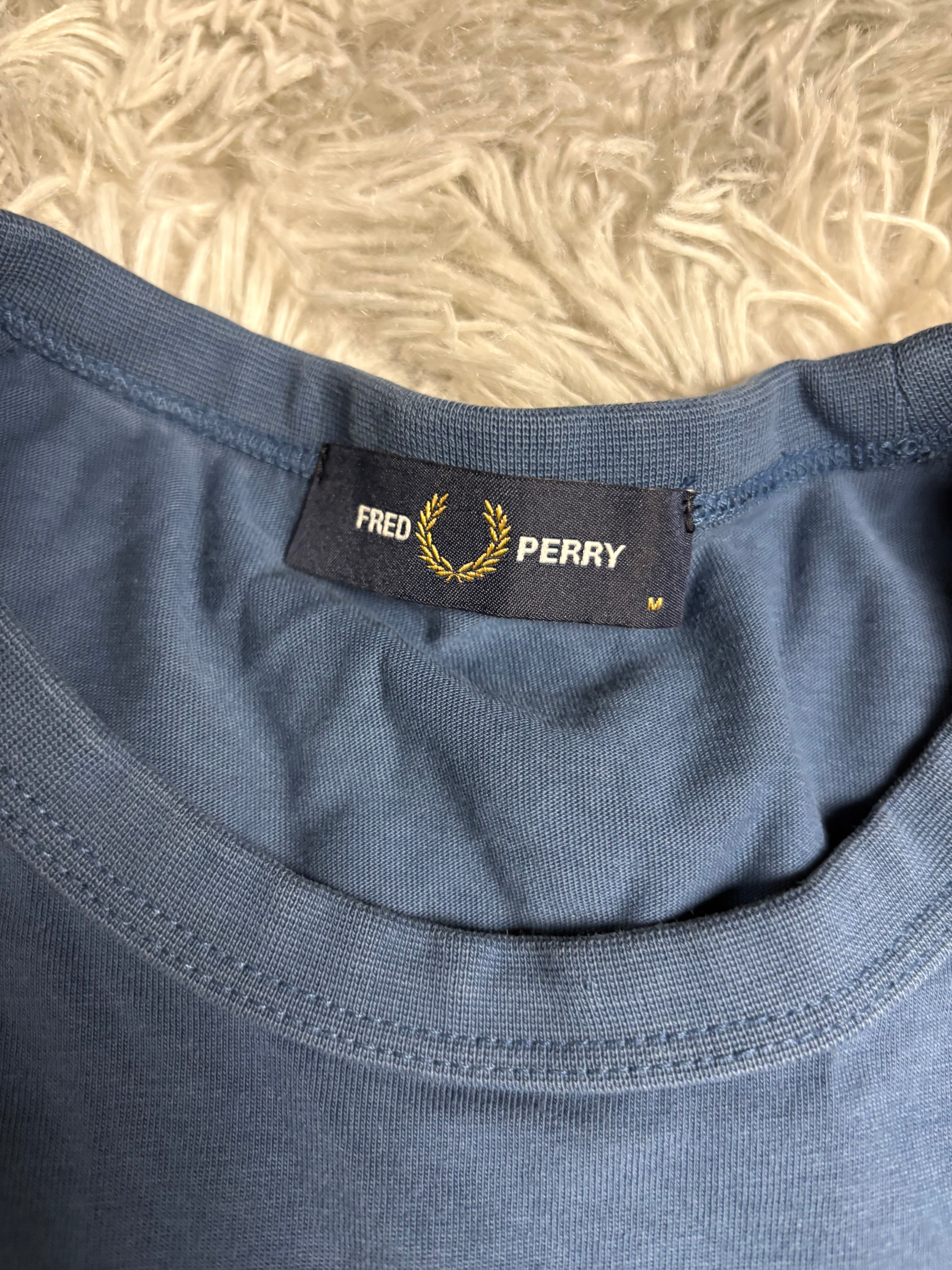 Fred Perry Tshirt(M)