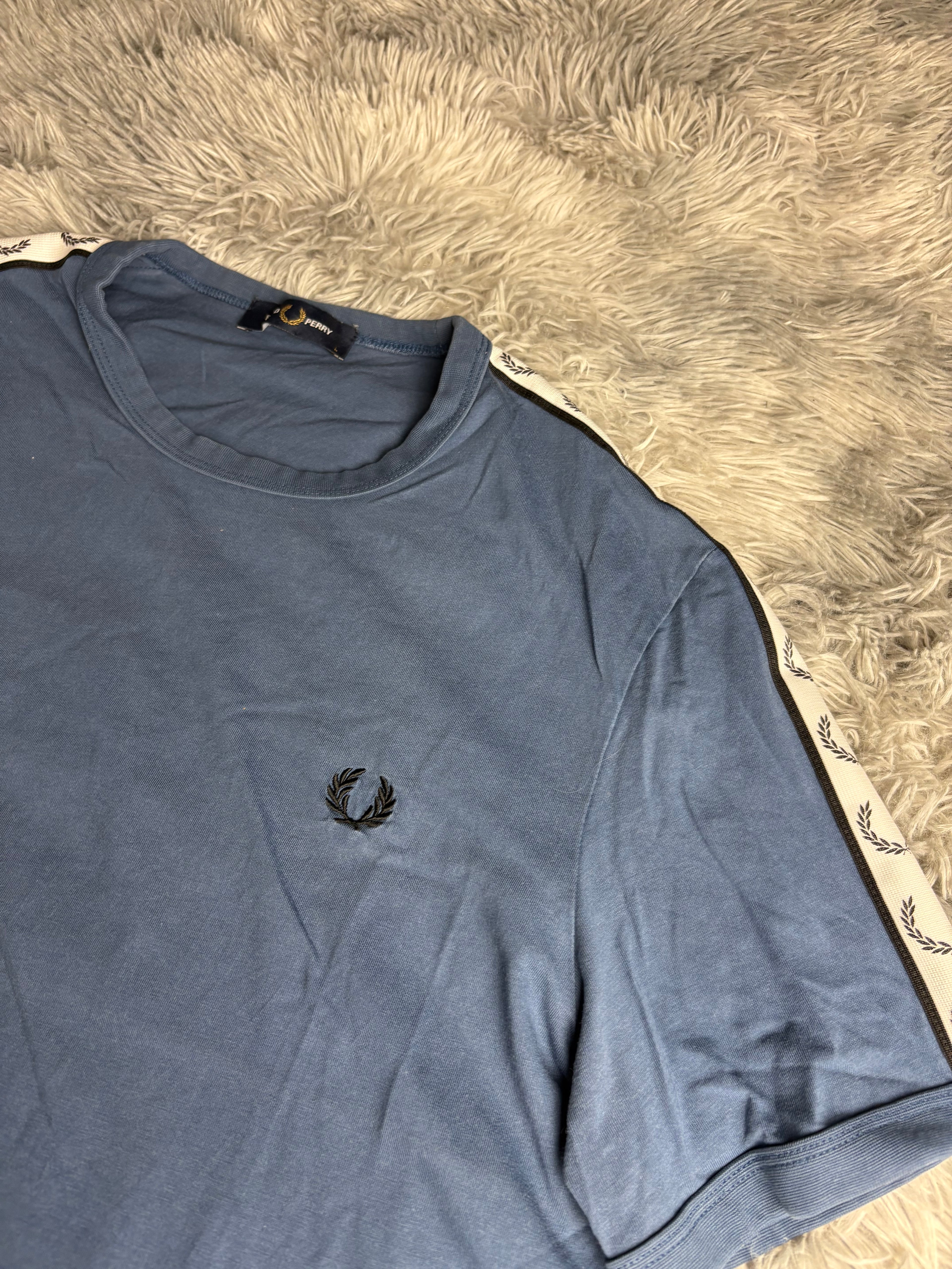 Fred Perry Tshirt(L)
