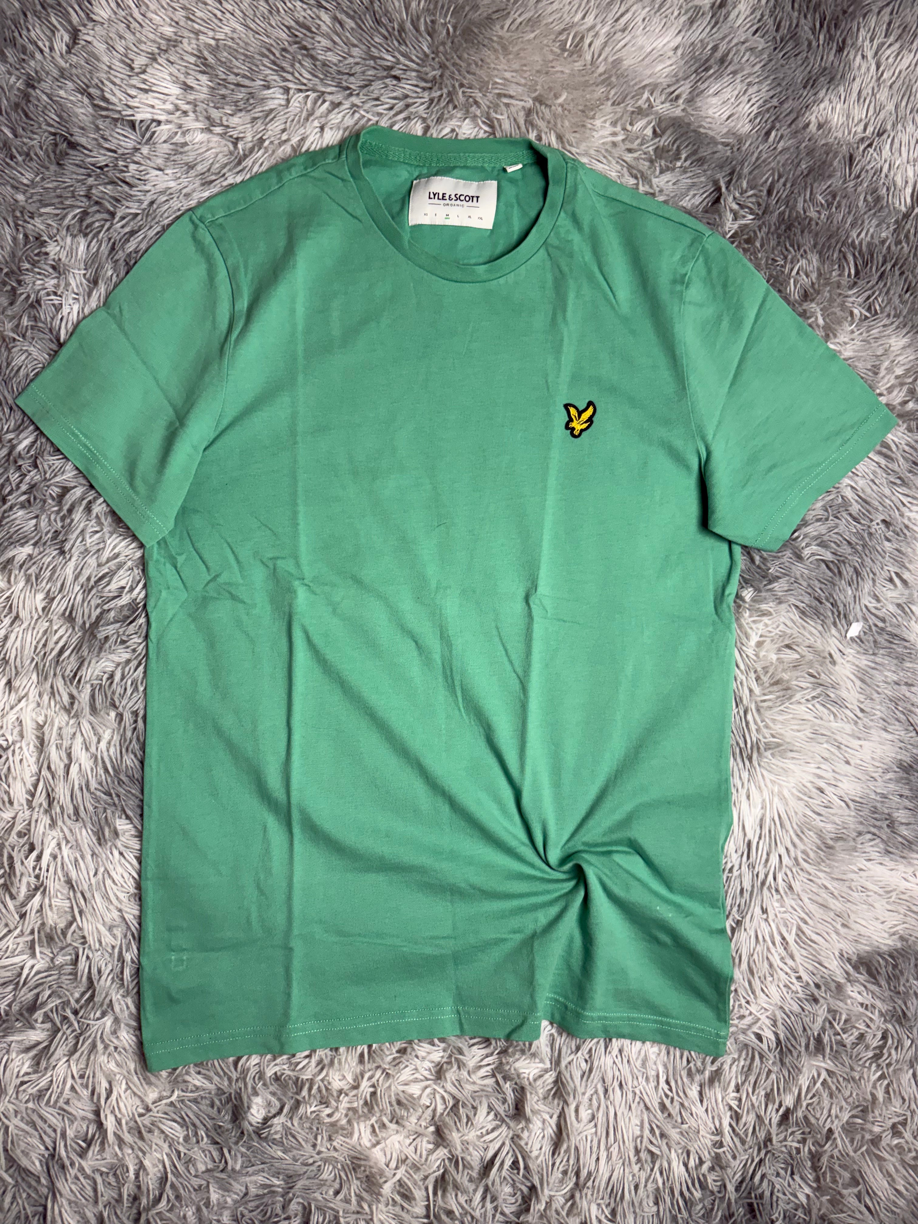 Lyle & Scott Tshirt(M)