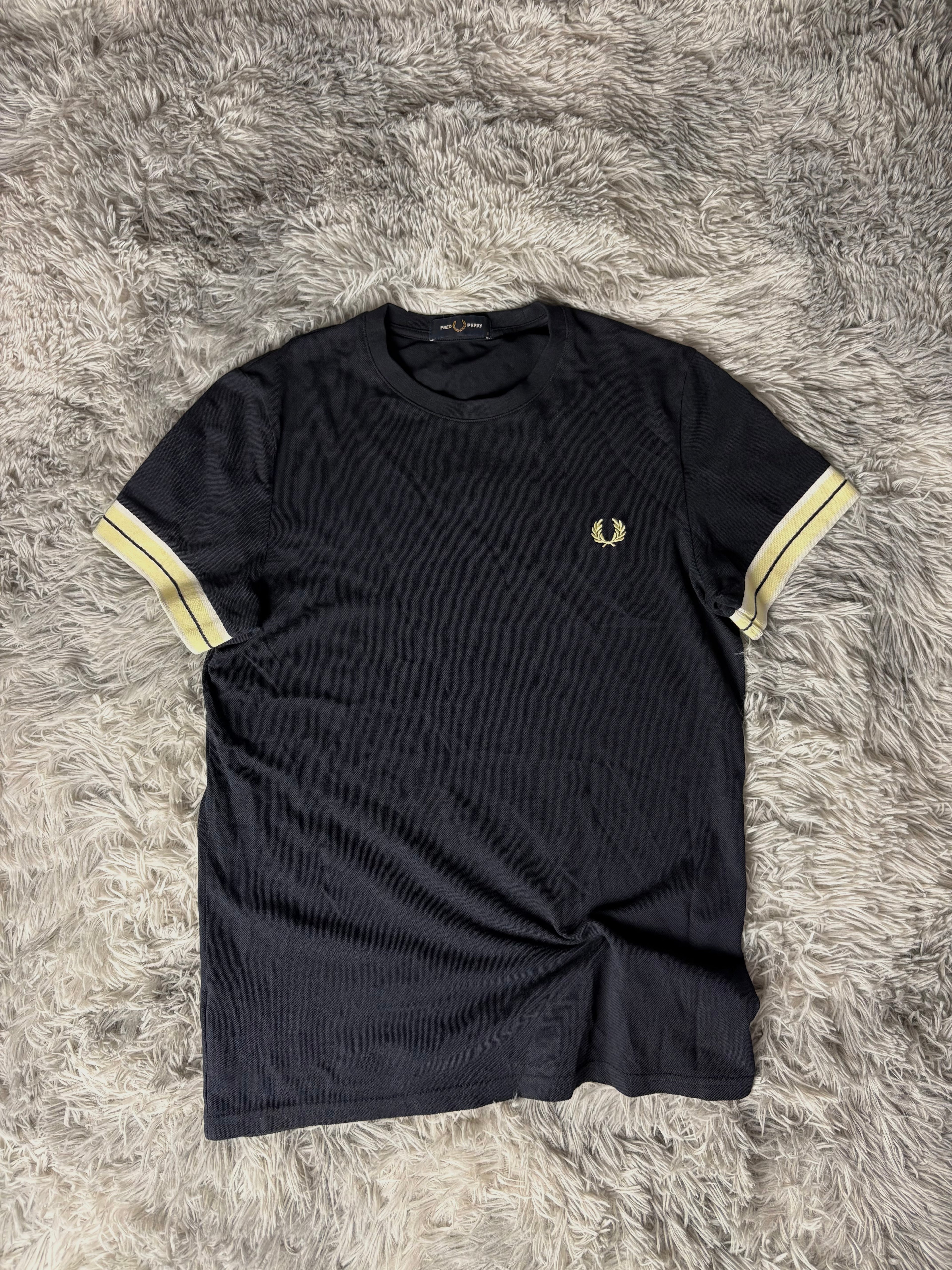 Fred Perry Tshirt(S)