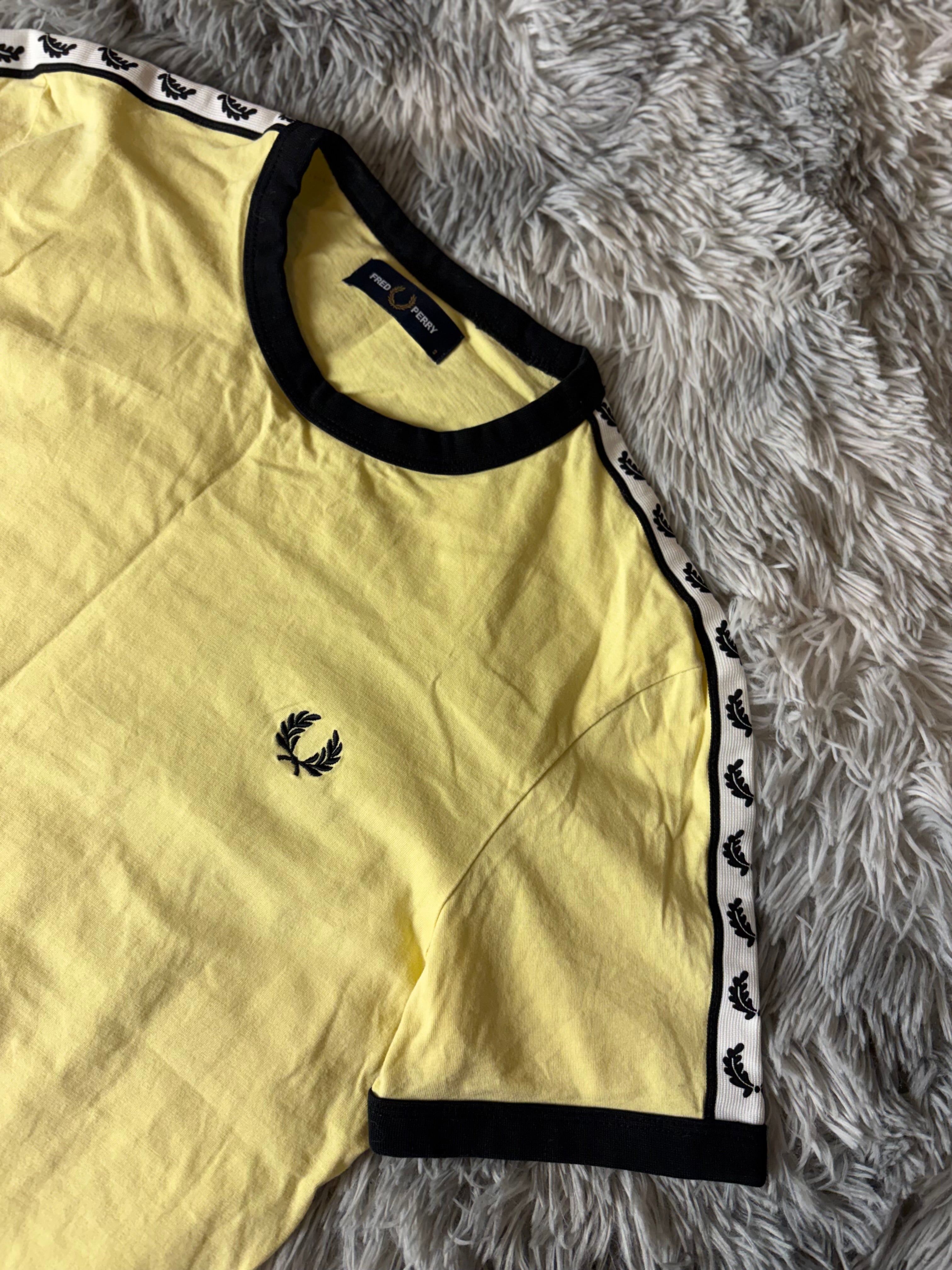 Fred Perry Tshirt (S)