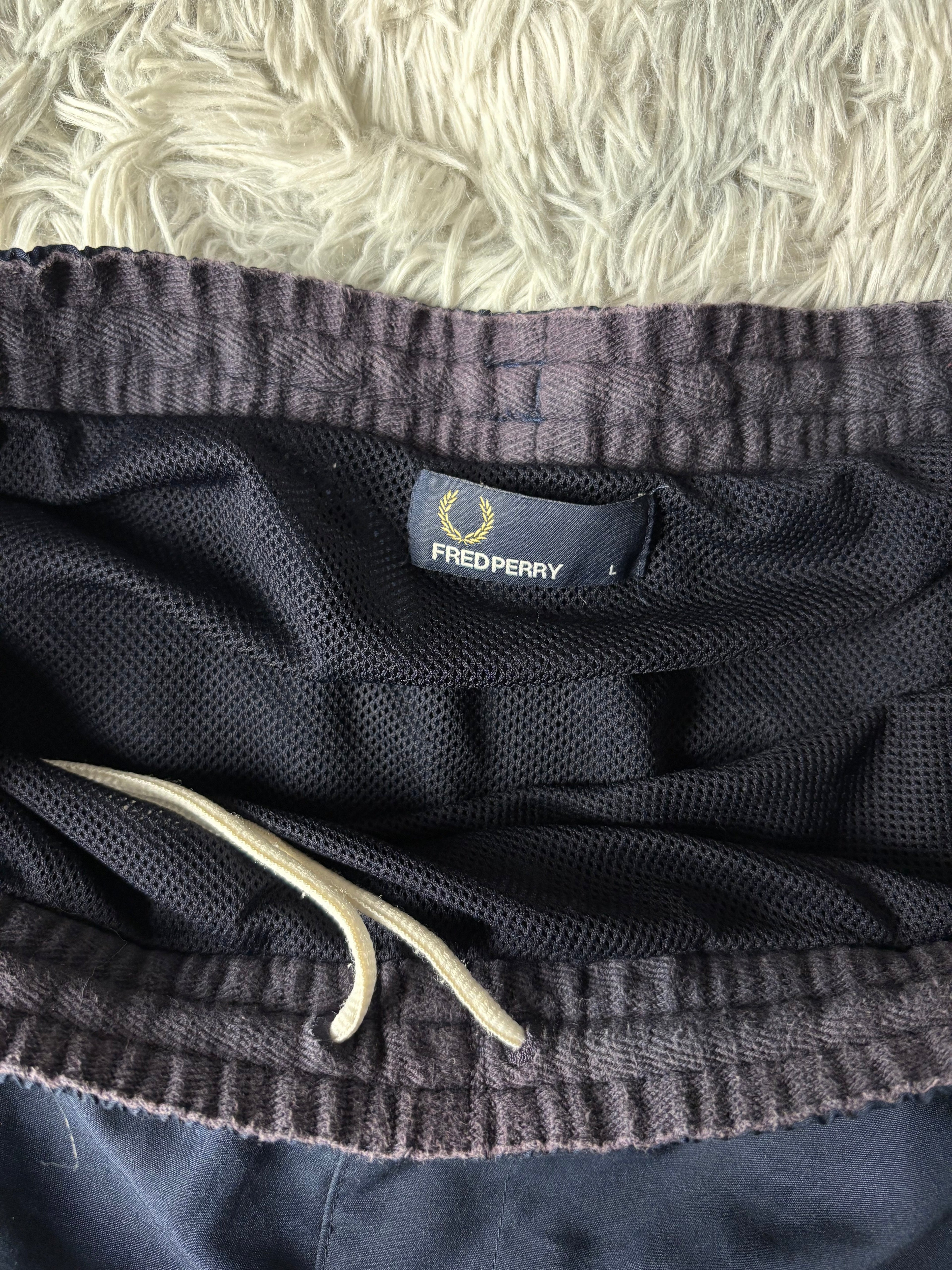 Fred Perry Shorts(L)