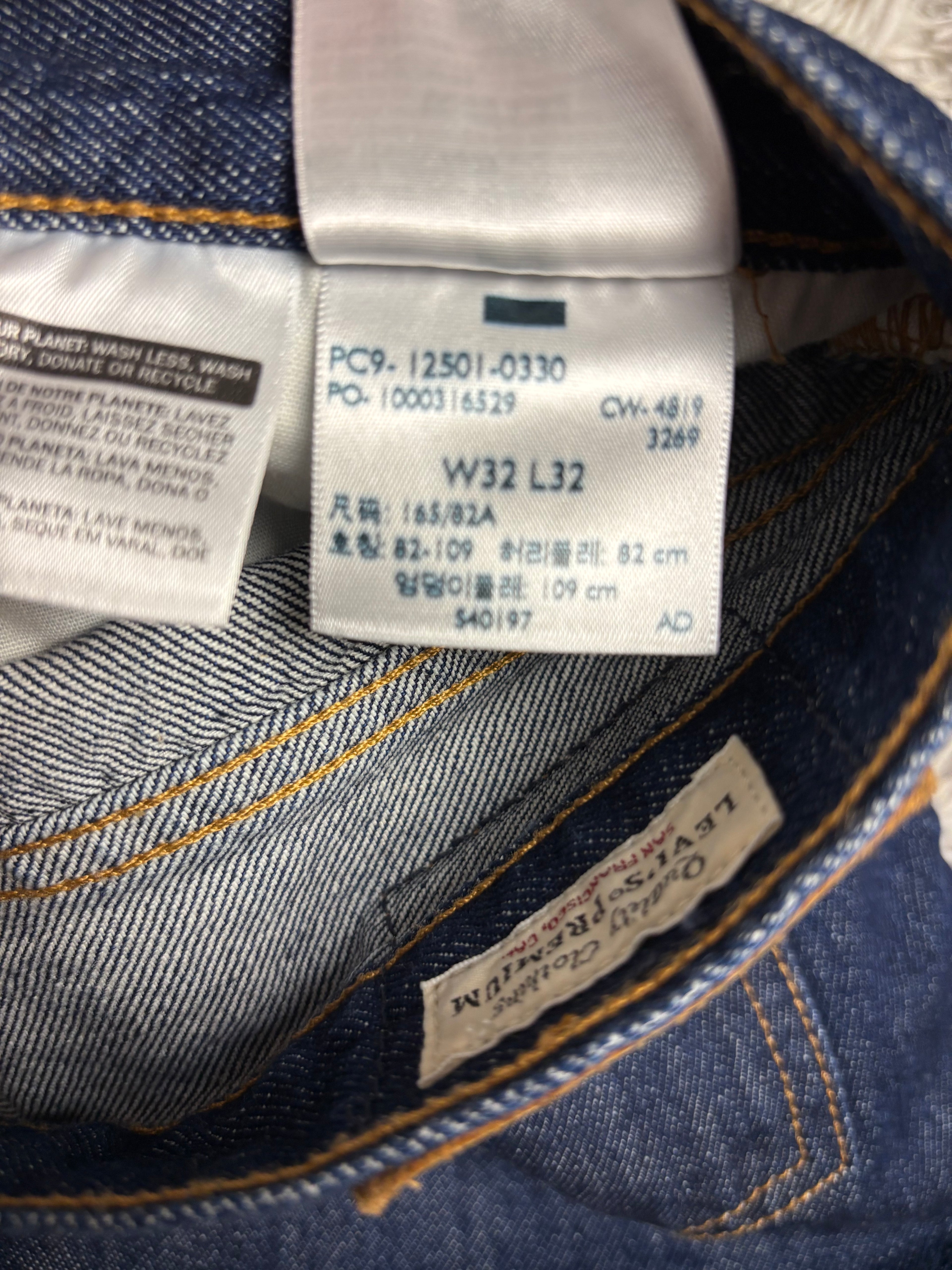 Levis Jeans(M)