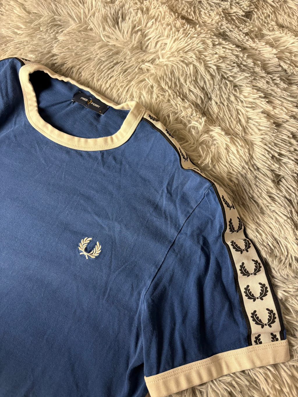 Fred Perry Tshirt(S)