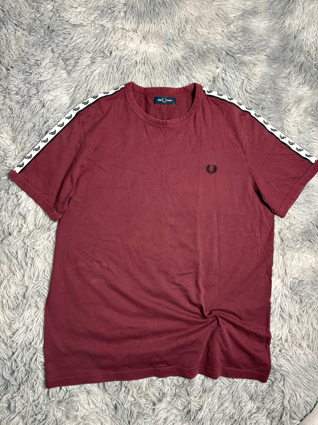 Fred Perry Tshirt(XL)