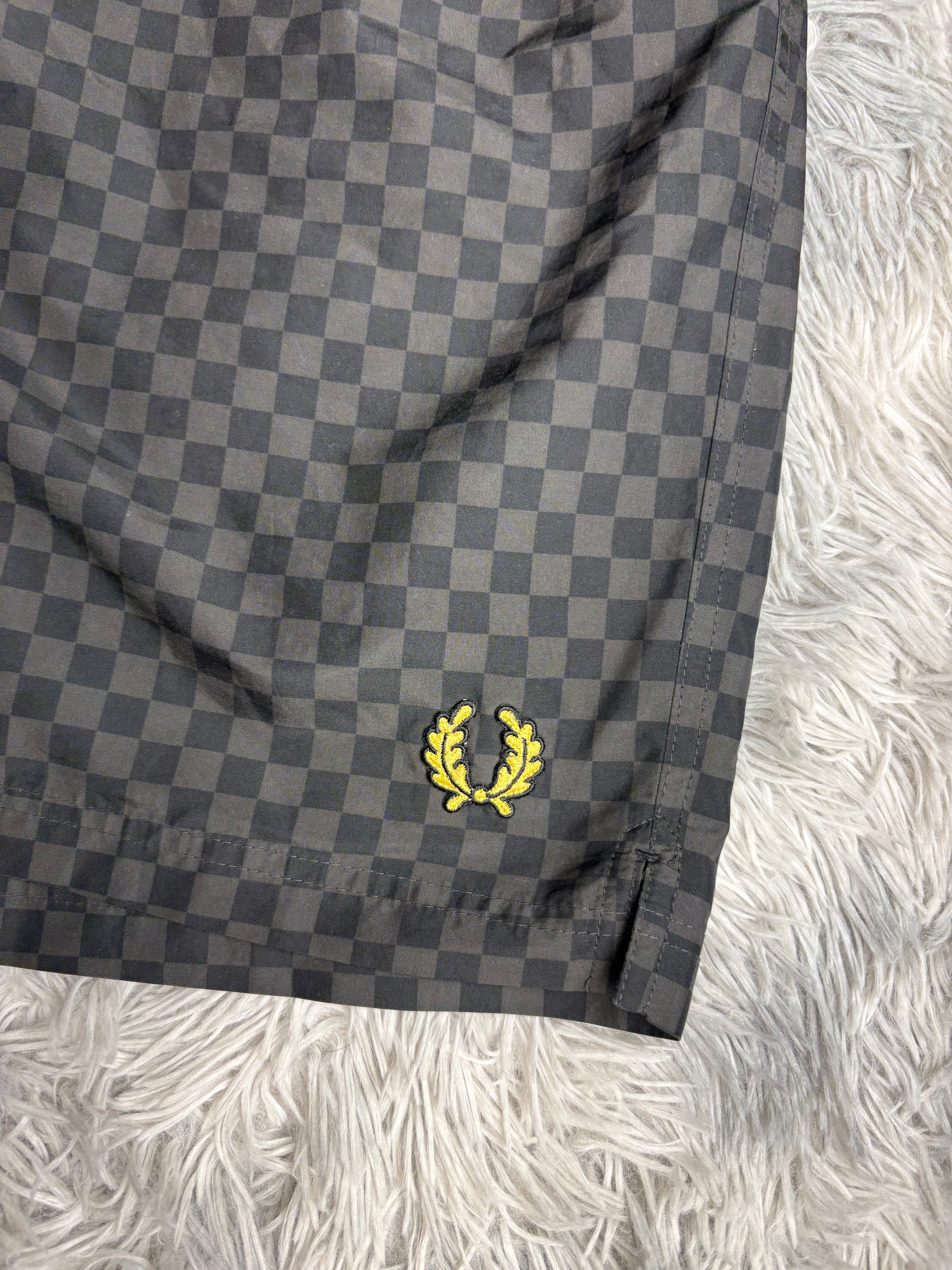 Fred Perry Shorts(L)