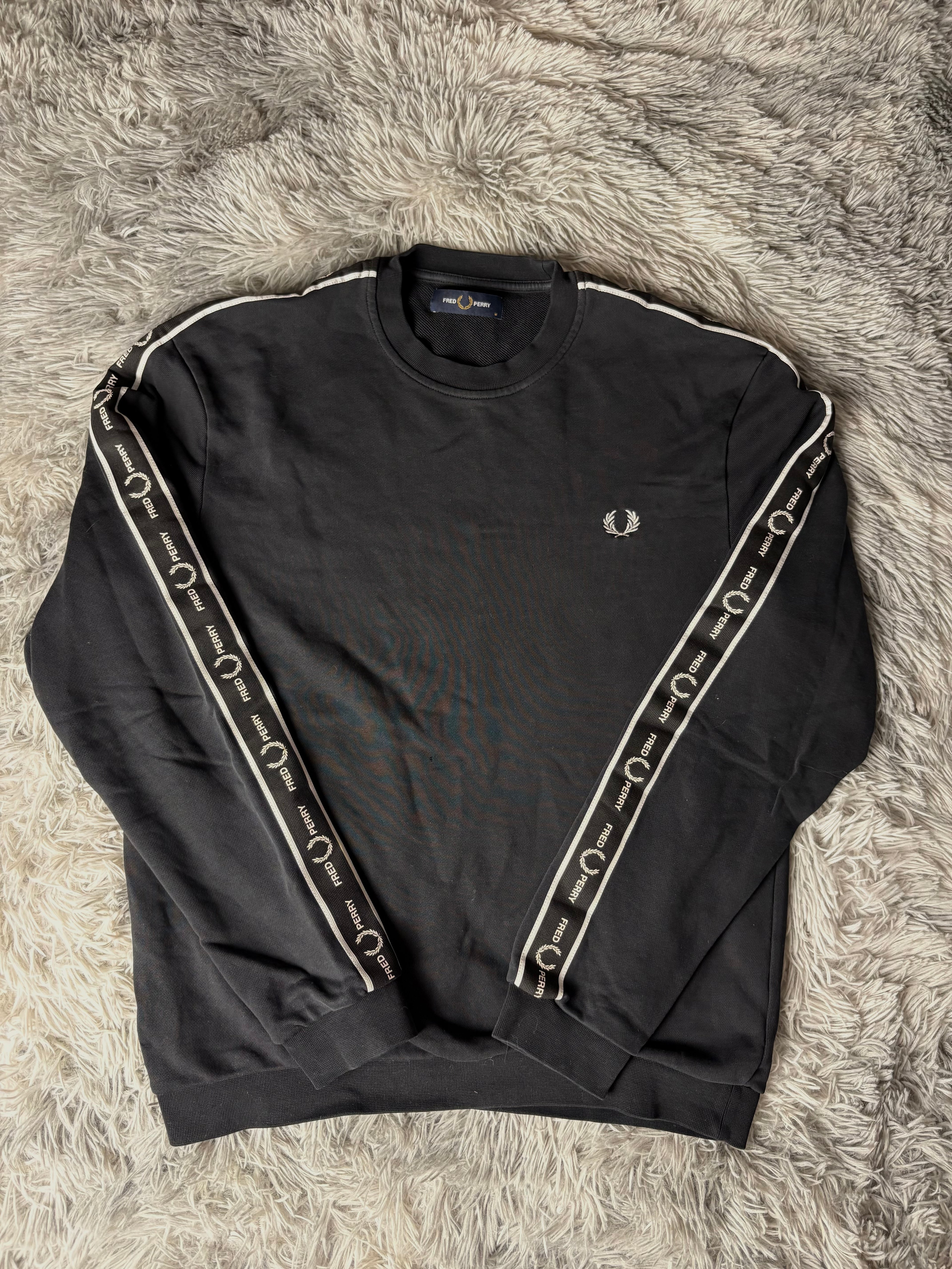 Fred Perry Sweater(M)