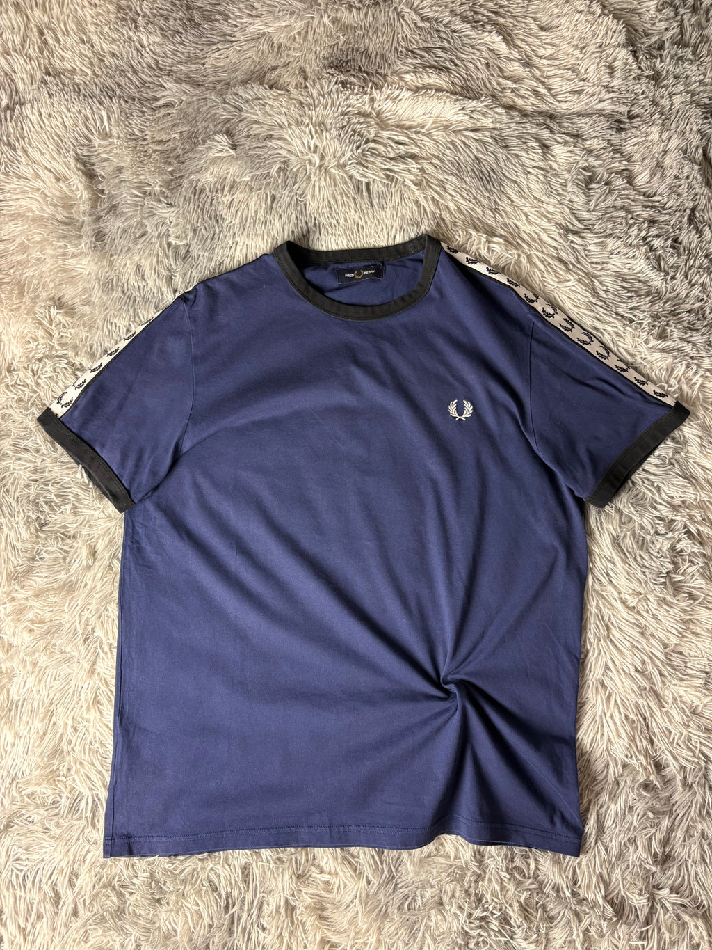 Fred Perry Tshirt(L)