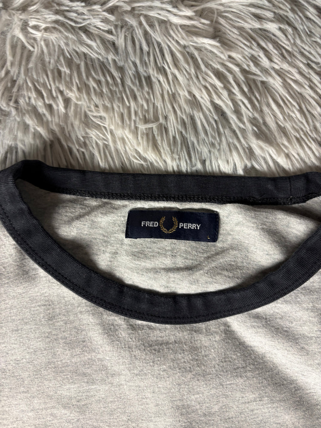 Fred Perry Tshirt(L)