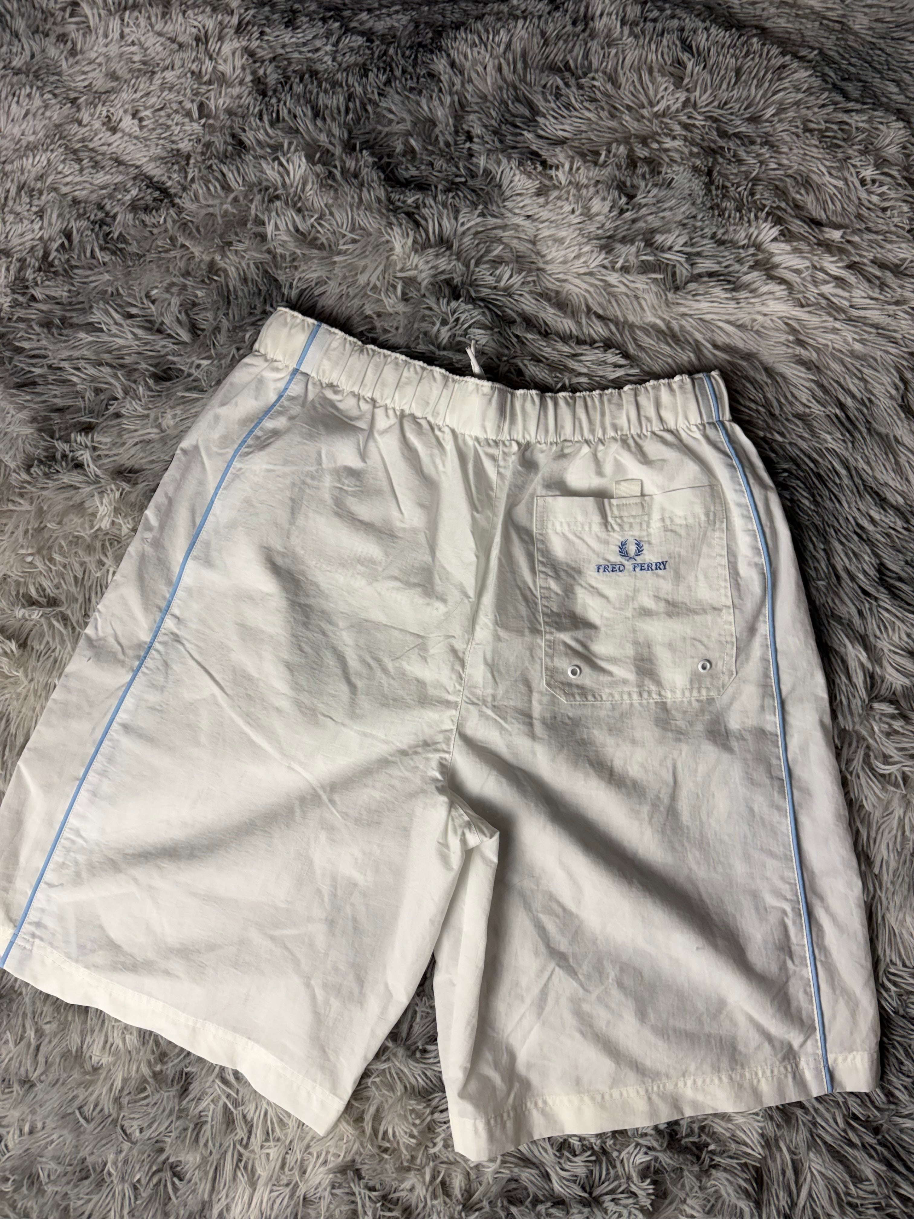 Fred Perry Shorts(L)