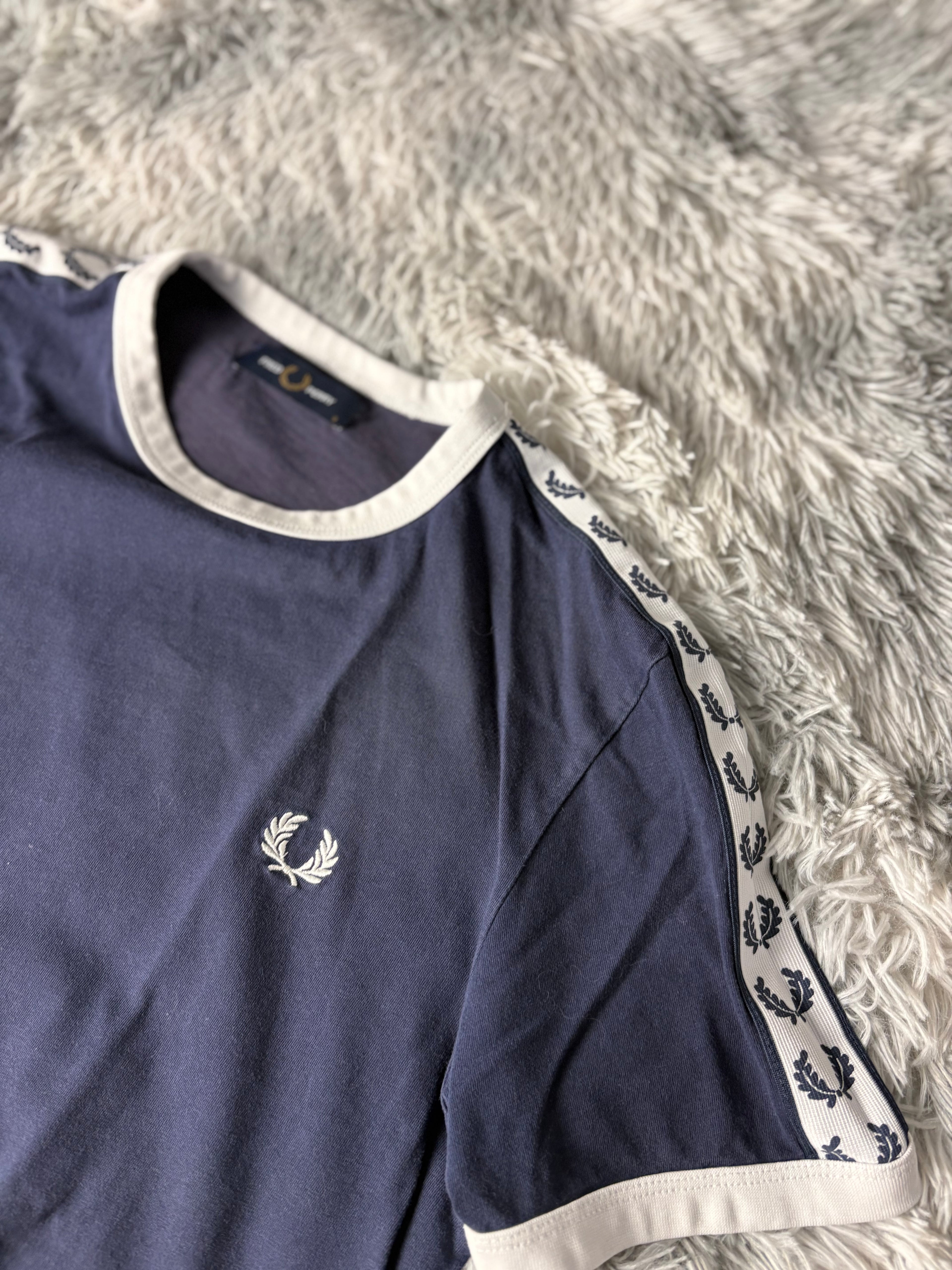 Fred Perry Tshirt(S)