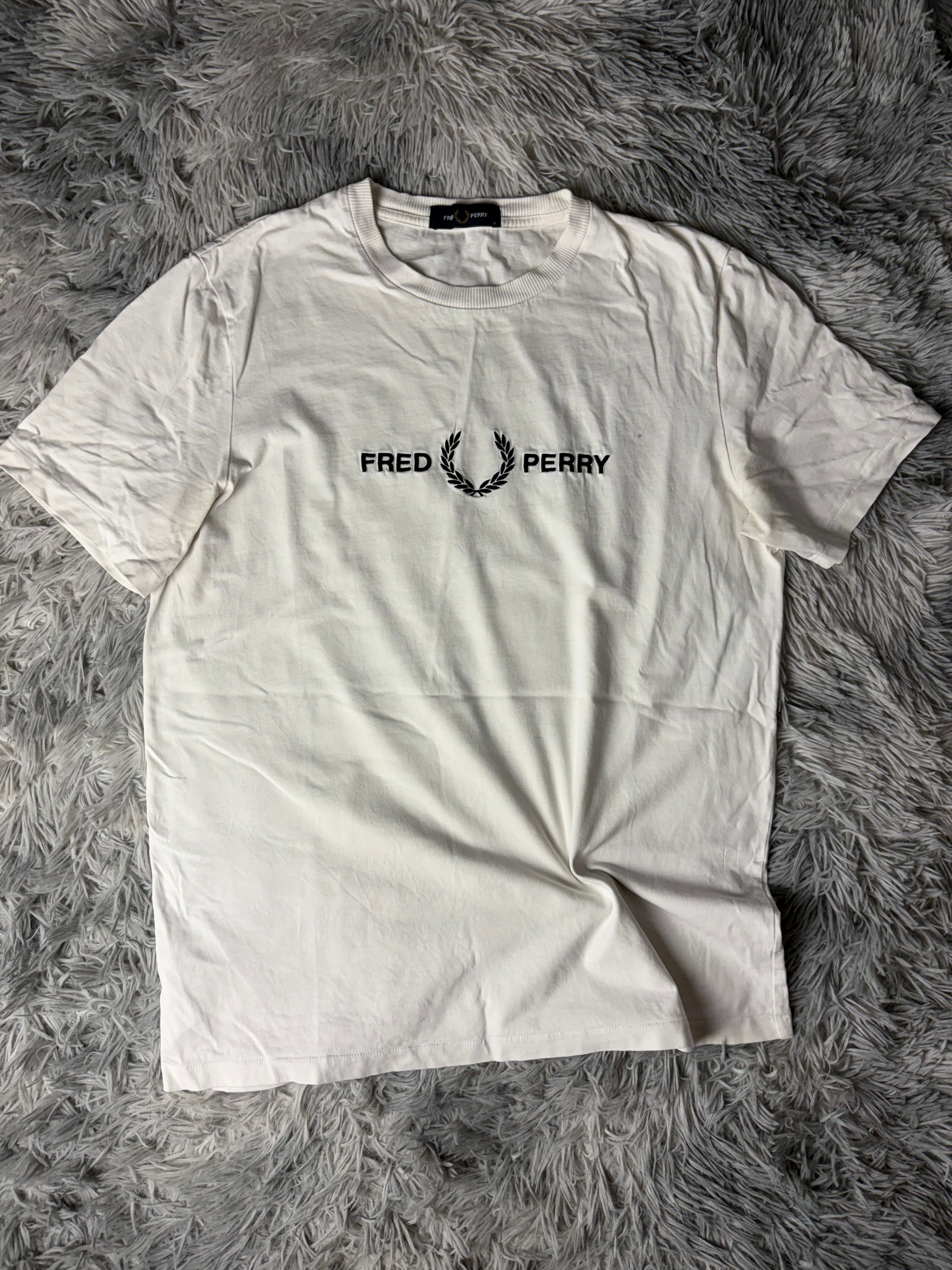 Fred Perry Tshirt(M)