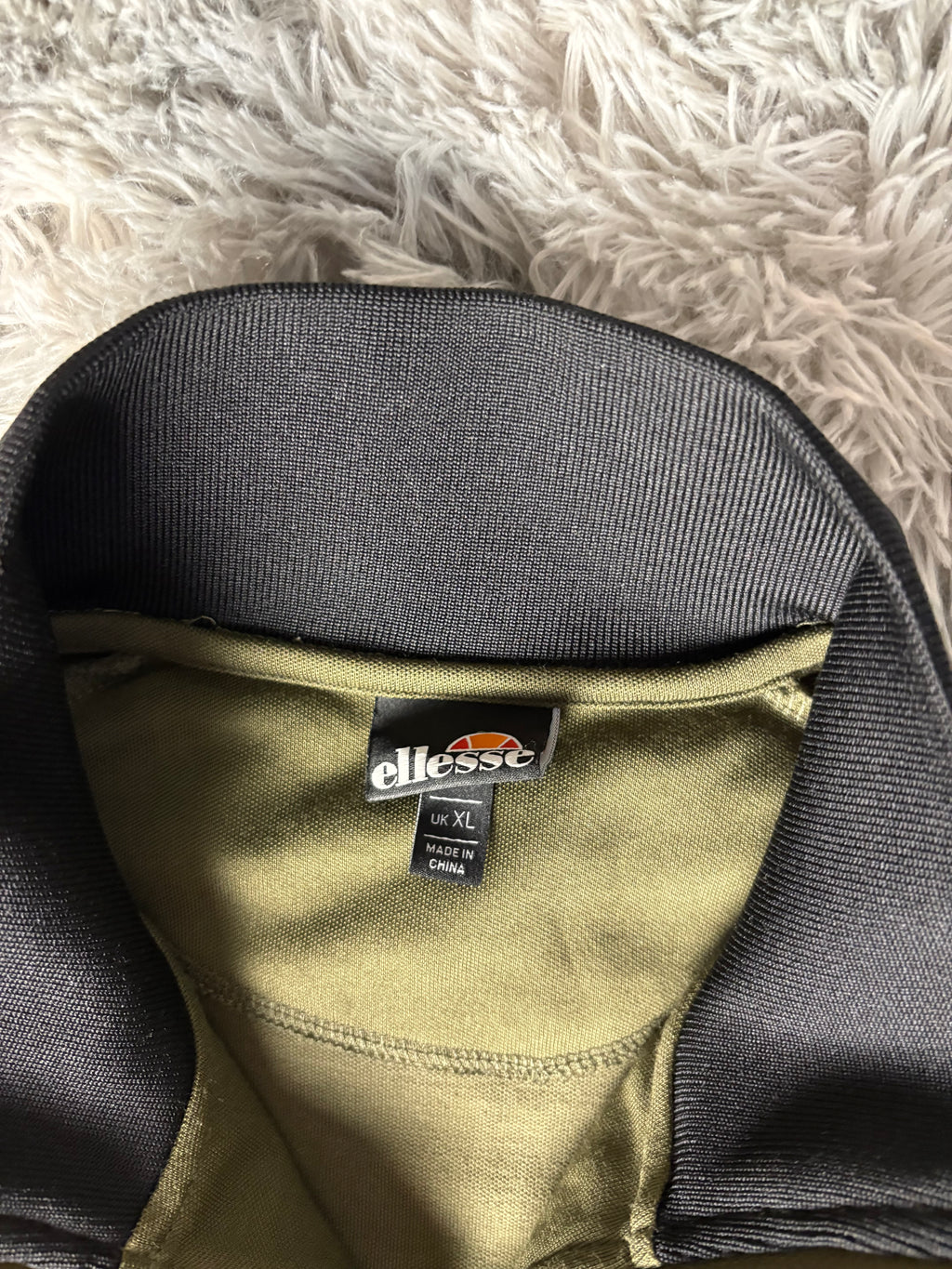 Ellese Trainingsjacke(XL)