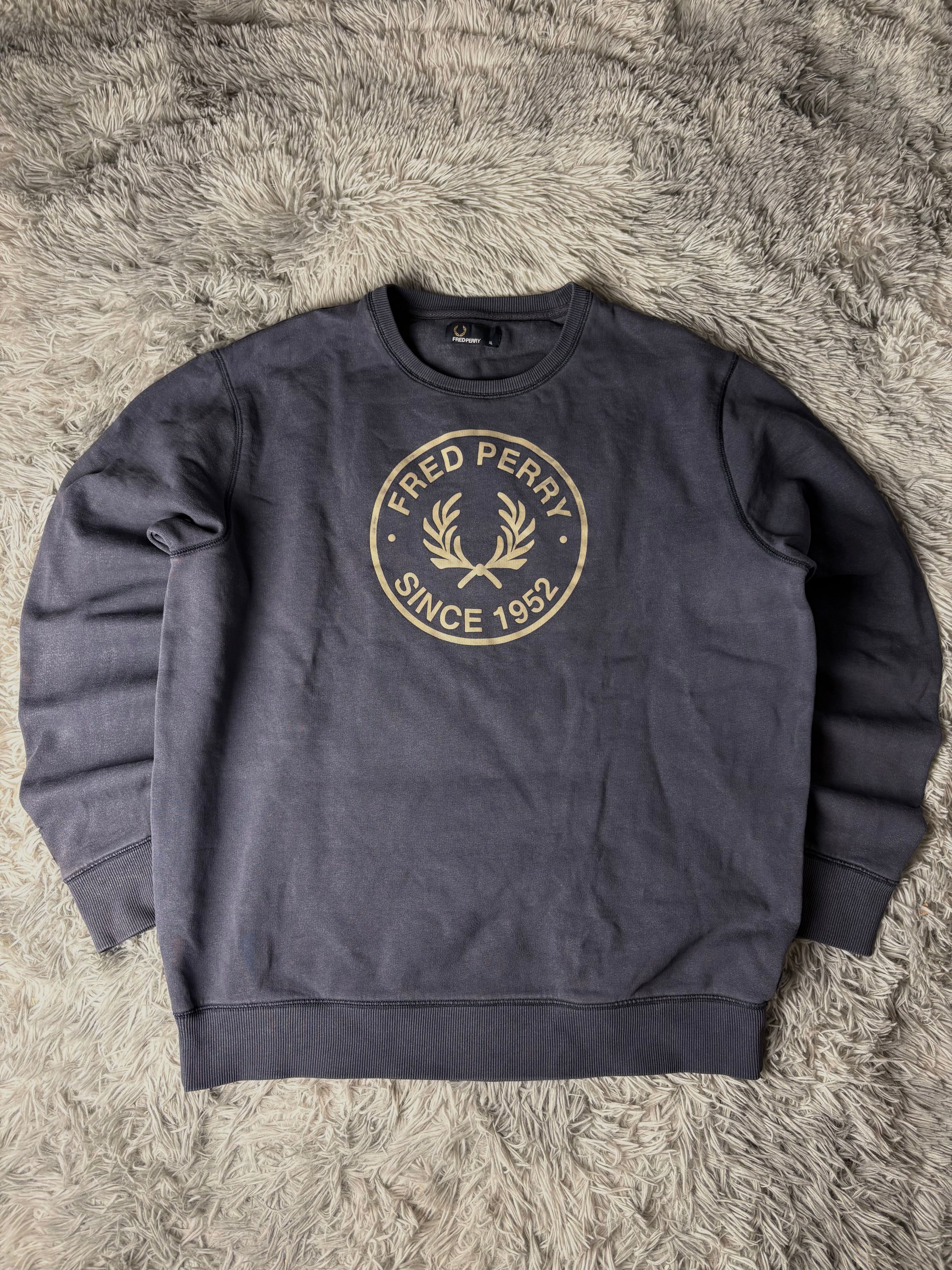 Fred Perry Pullover(XL)