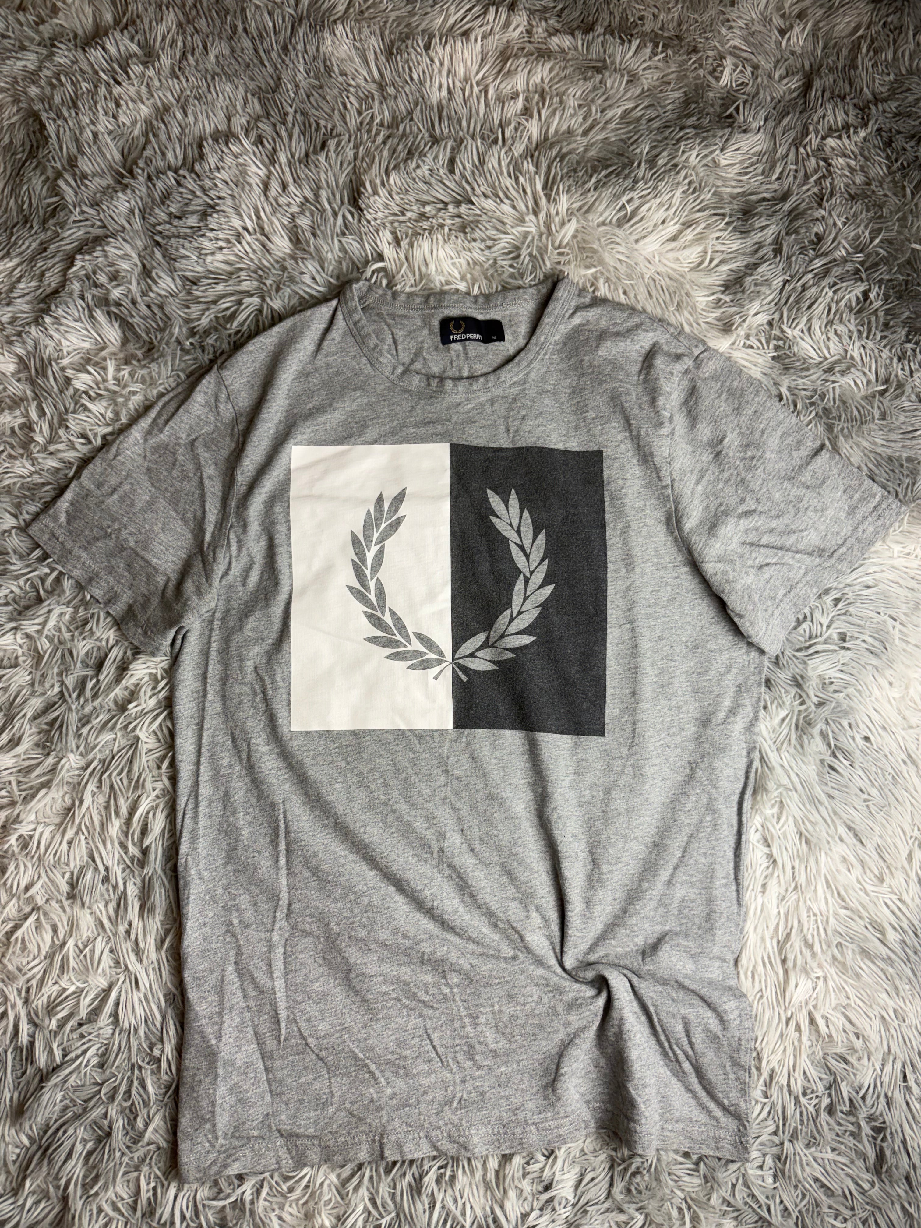 Fred Perry Tshirt(M)