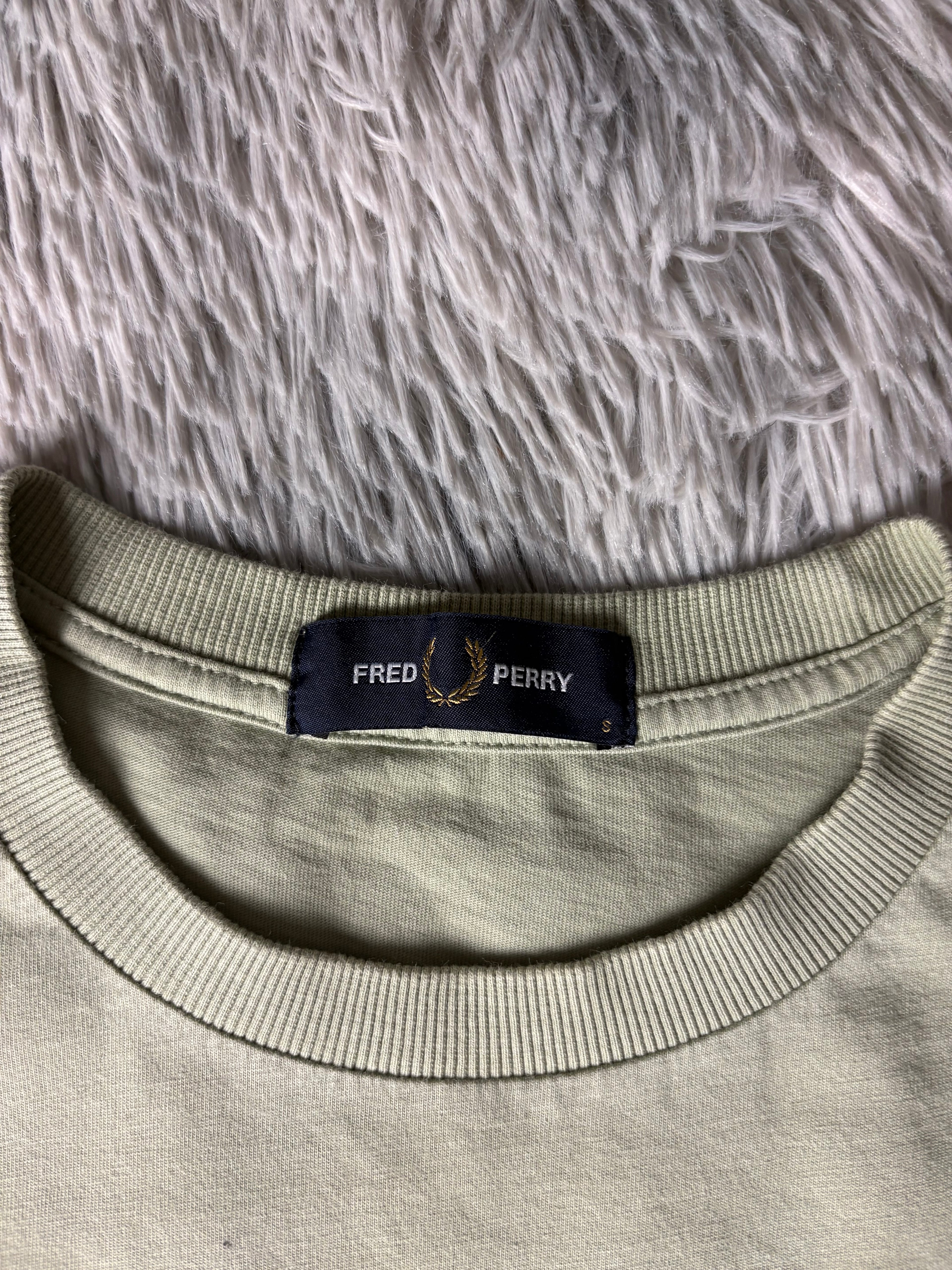 Fred Perry Tshirt(S)