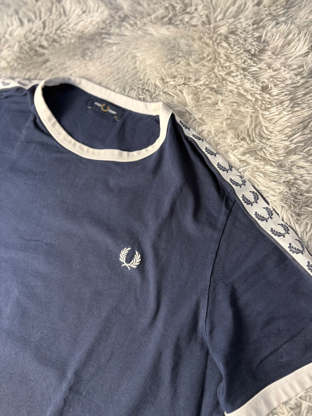 Fred Perry Tshirt(XXL)