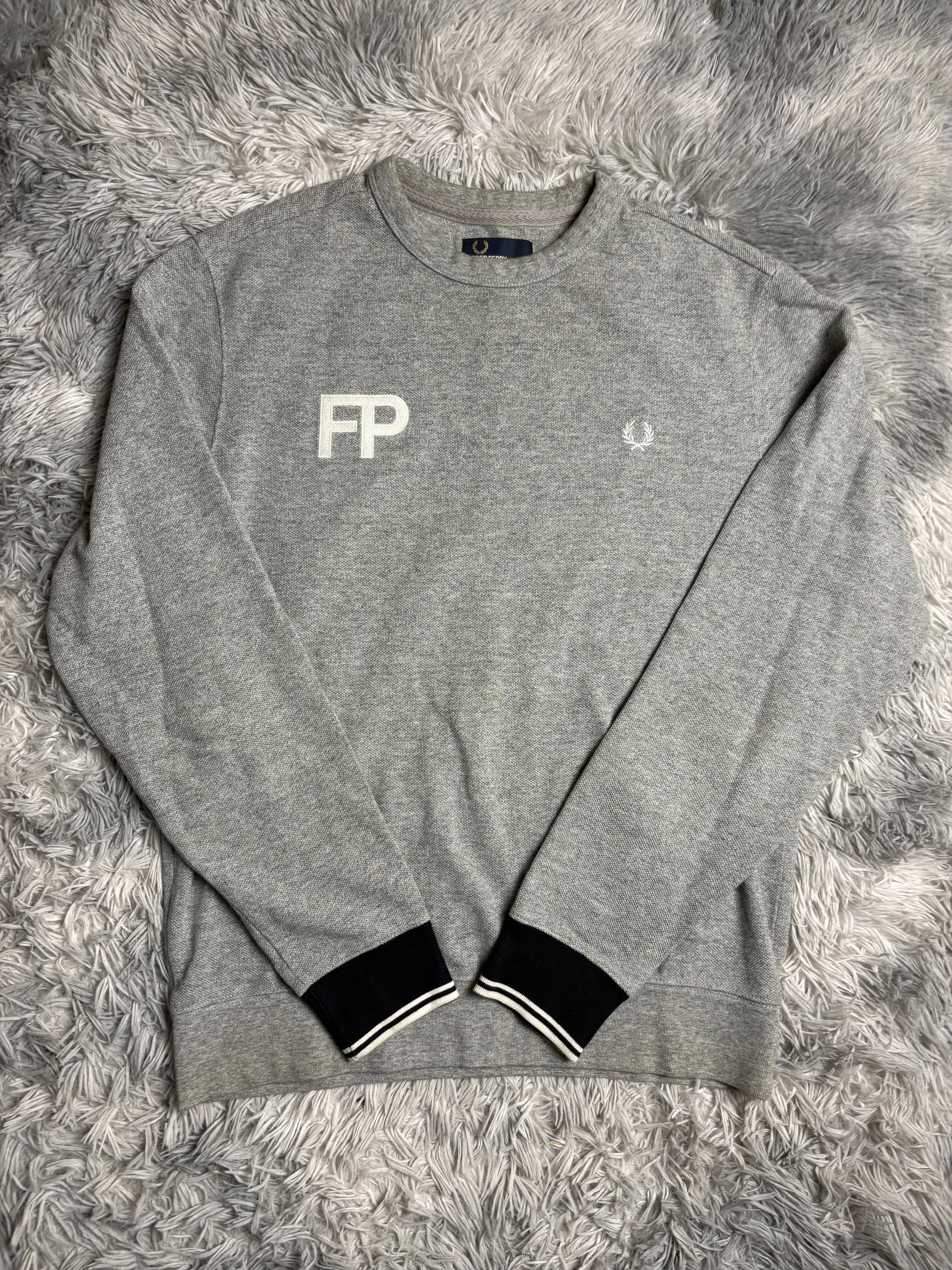 Fred Perry Sweater (M)