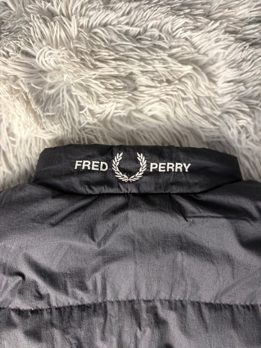 Fred Perry Weste(L)