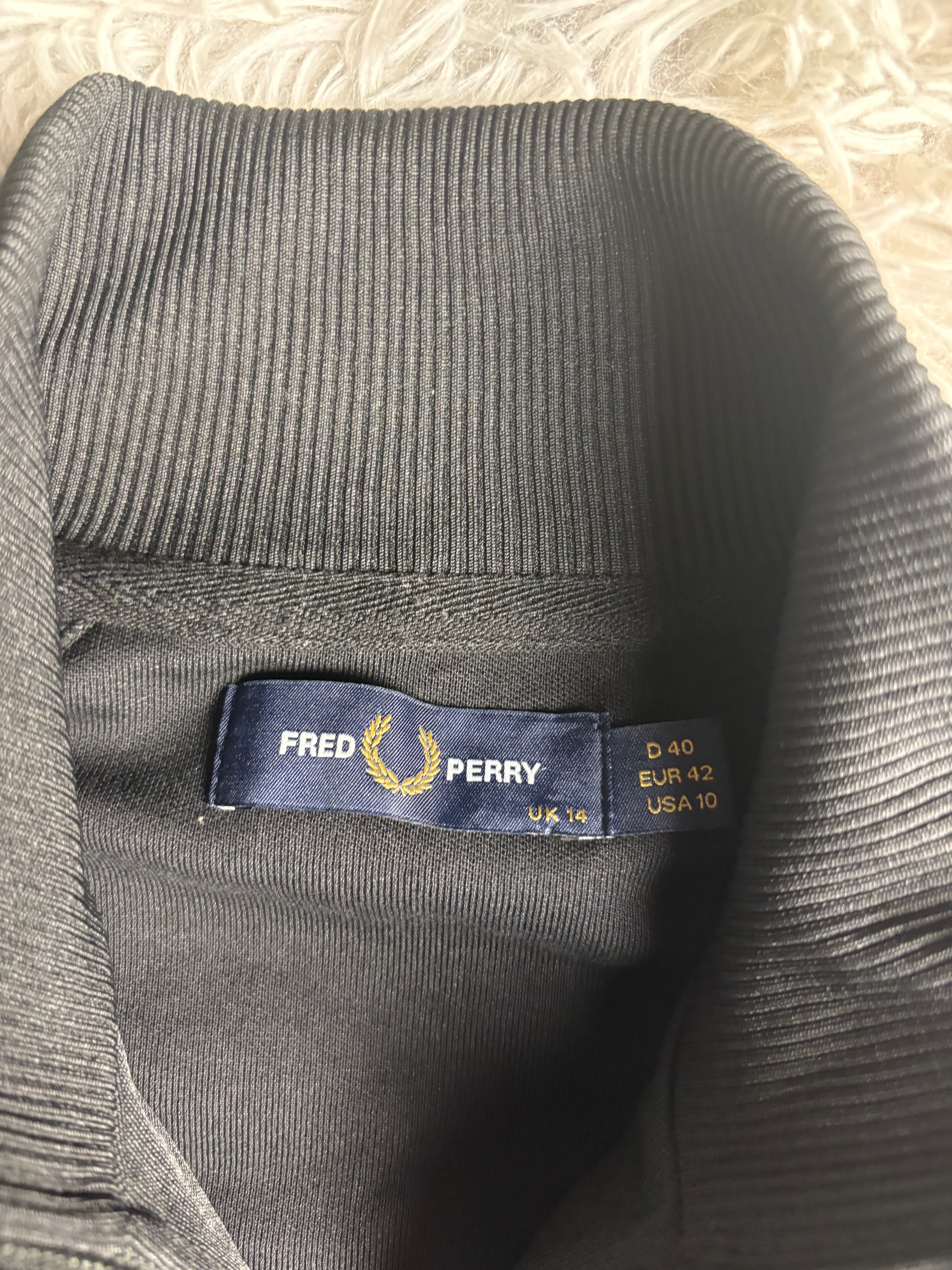 Fred Perry Trainingsjacke Frauen(M)