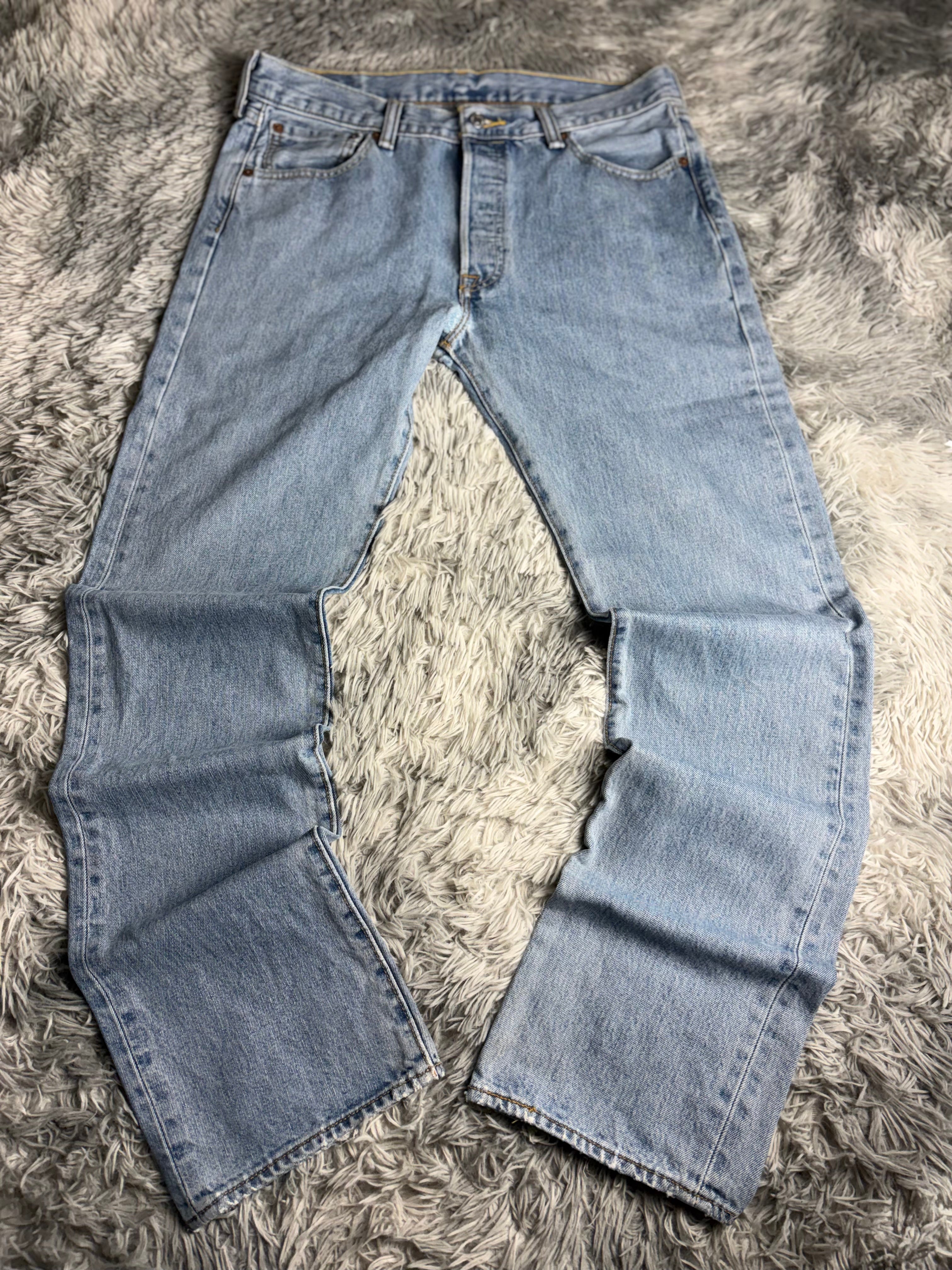 Levis Jeans (L)