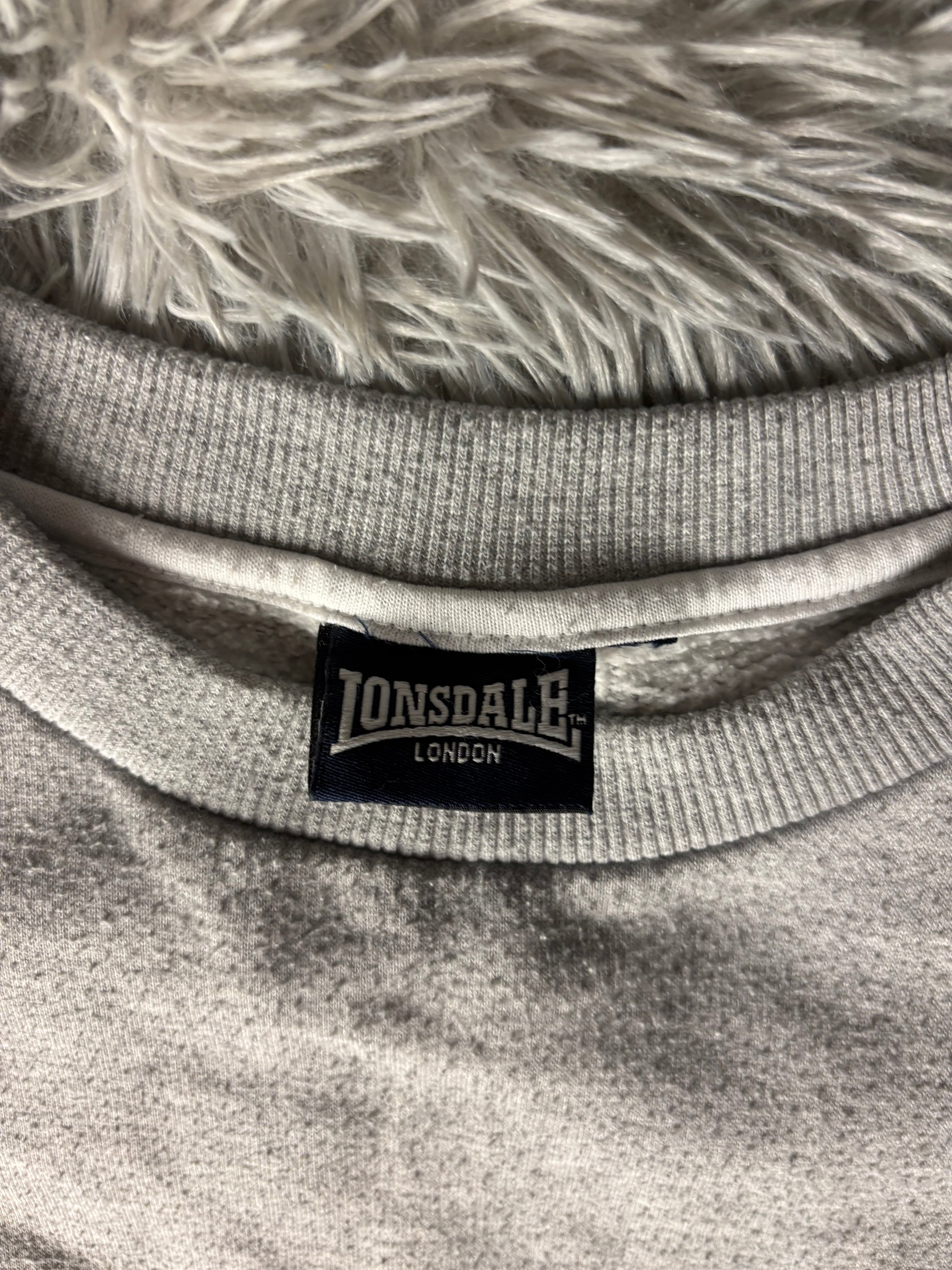 Lonsdale Sweater(XL)