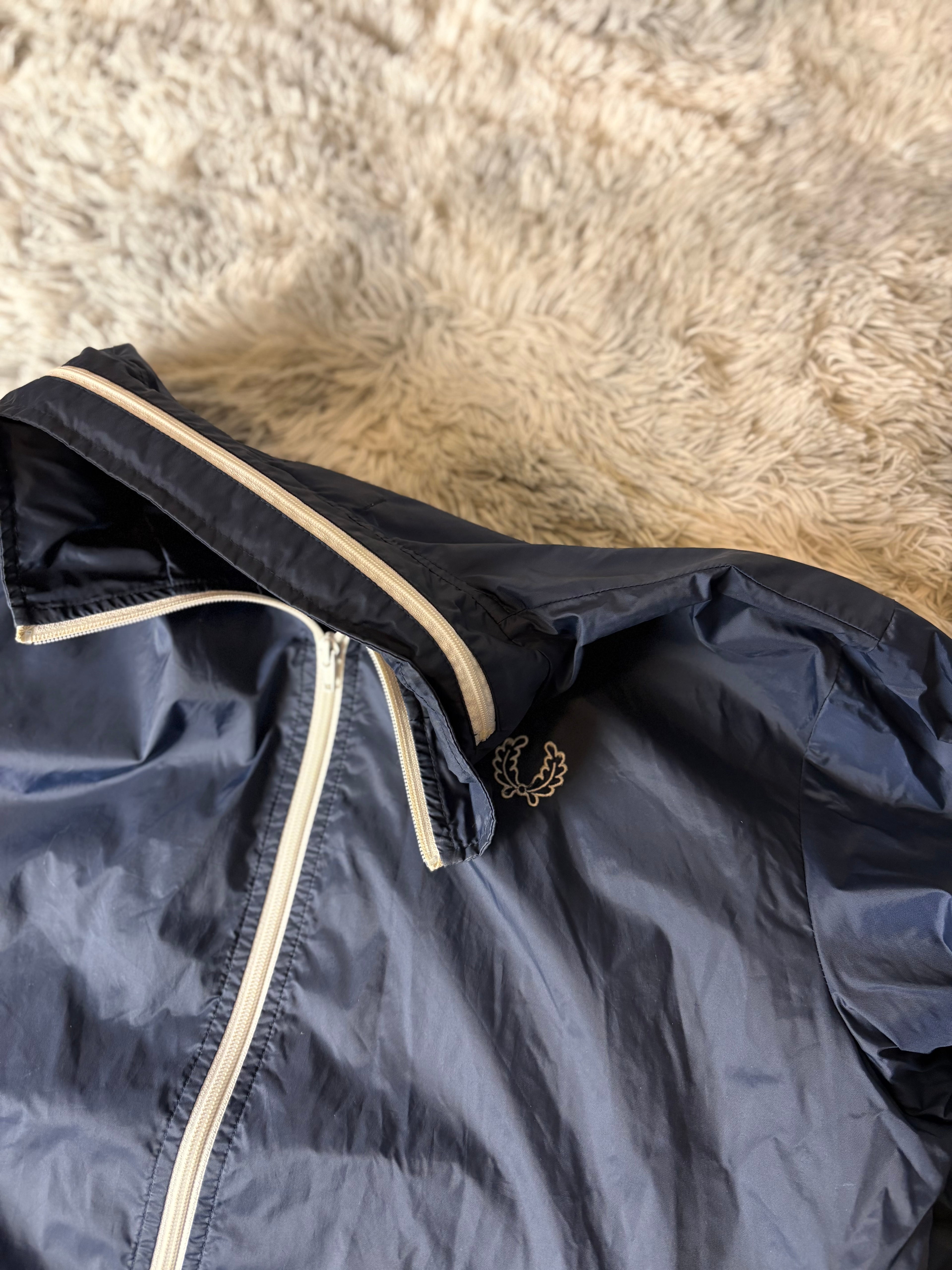 Fred Perry Regenjacke (M)