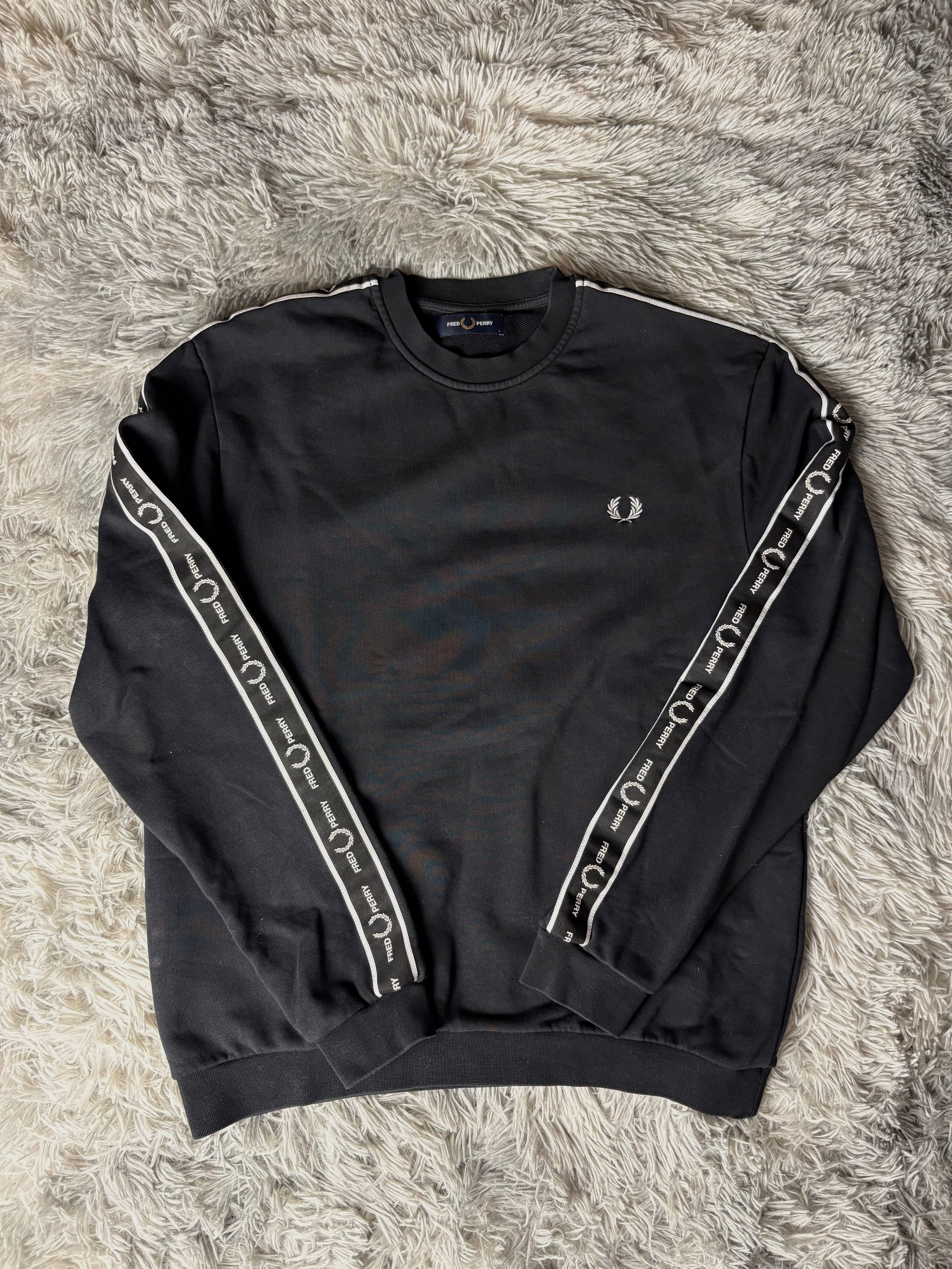Fred Perry Sweater(L)